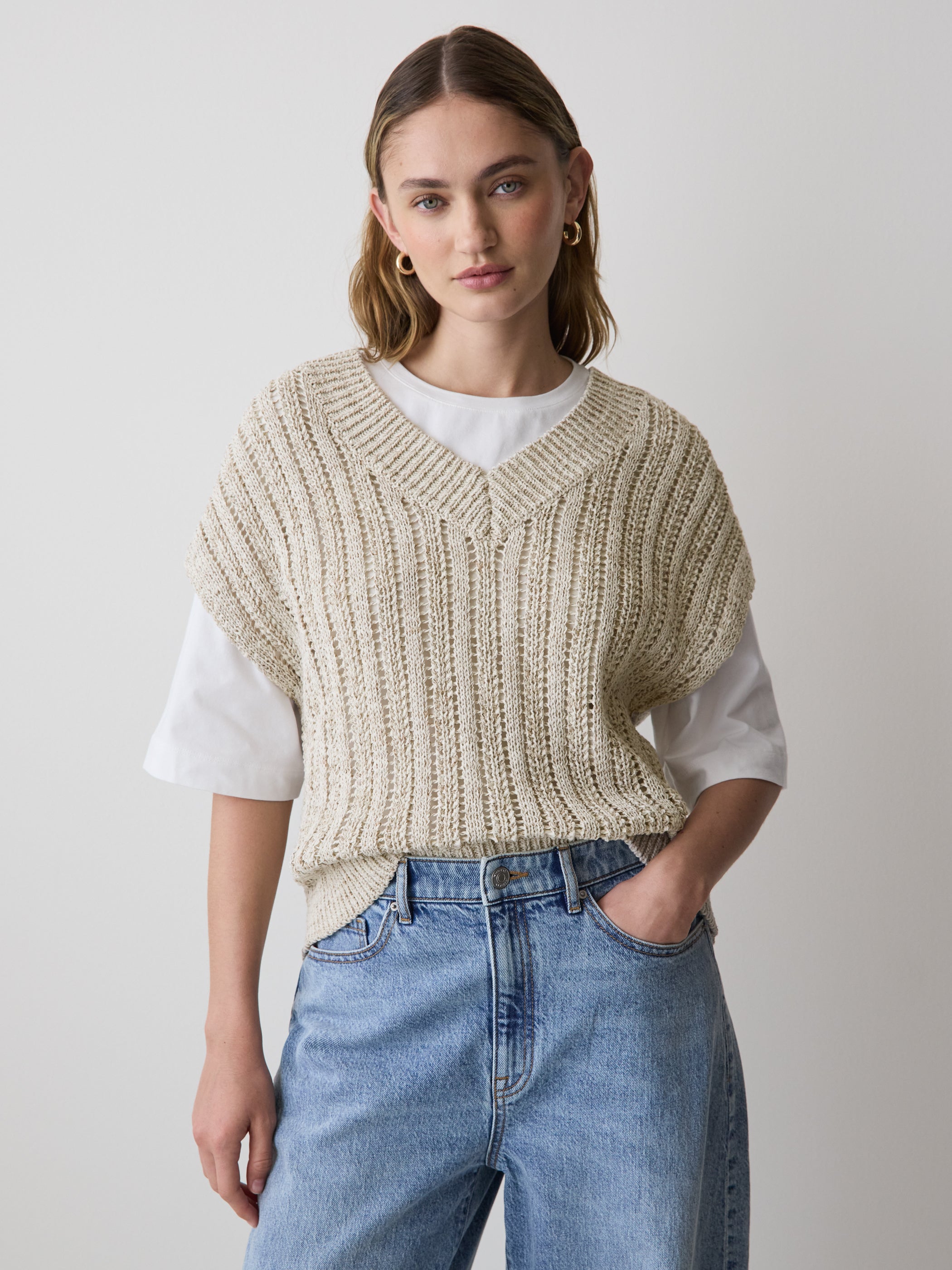 新品　BRIEFING WR BI-COLOR V NECK KNIT VEST Women's Sleeveless V-Neck Classic Fit Sweater Vest – RW&CO