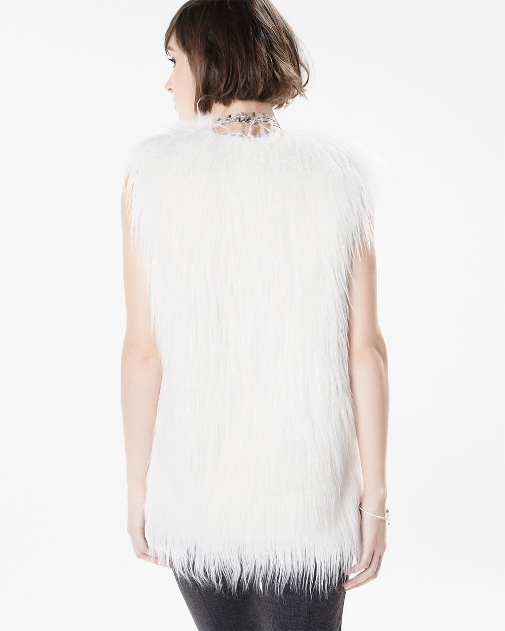 Sleeveless white faux fur vest RW&CO.