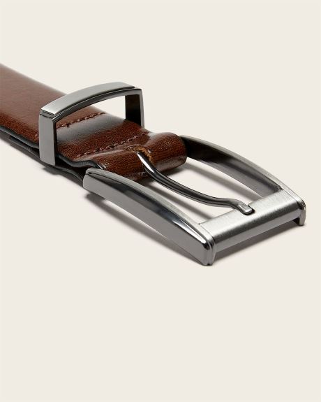 Textured leather belt