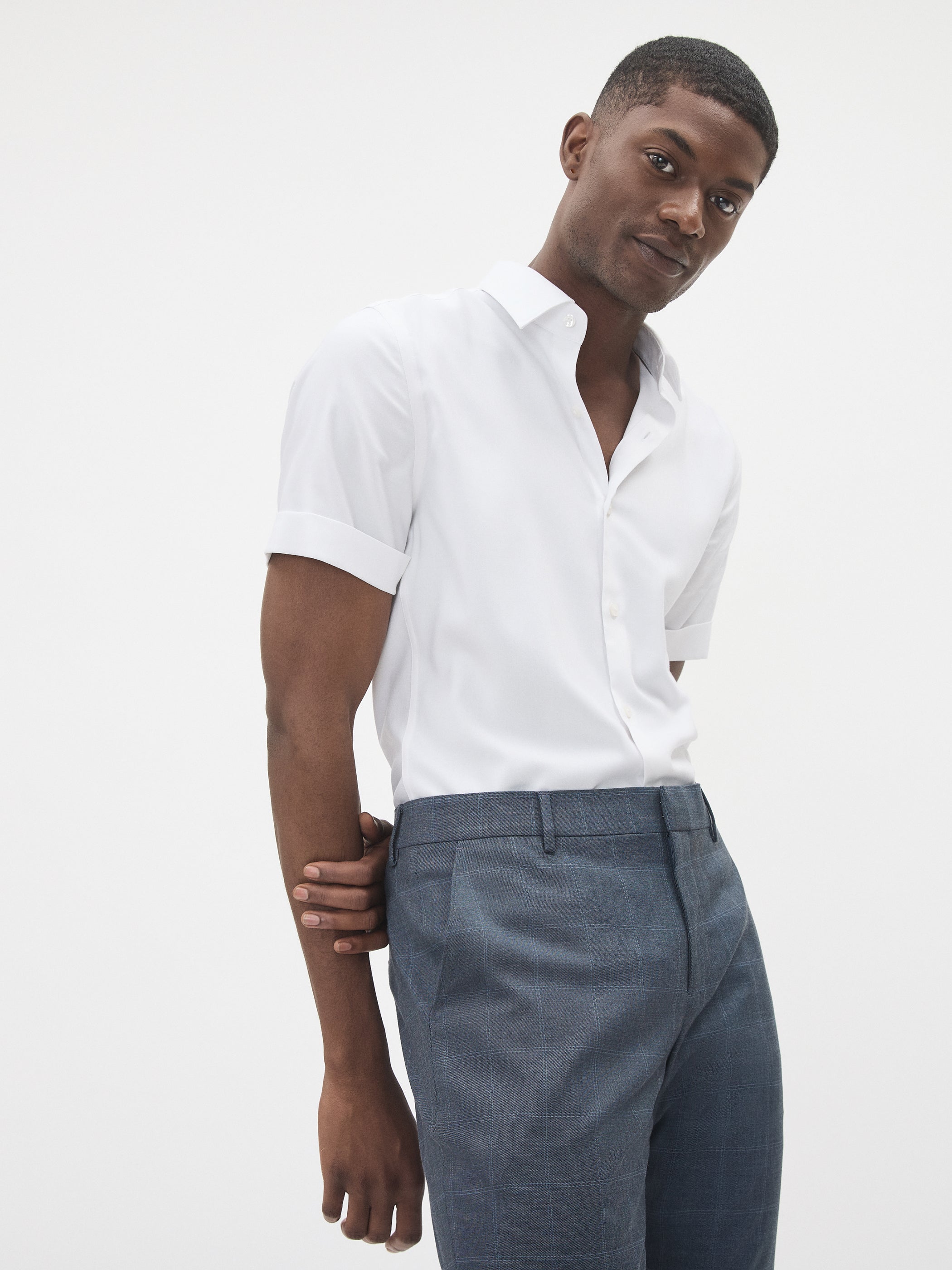 Slim Fit Performance Short Sleeve Shirt