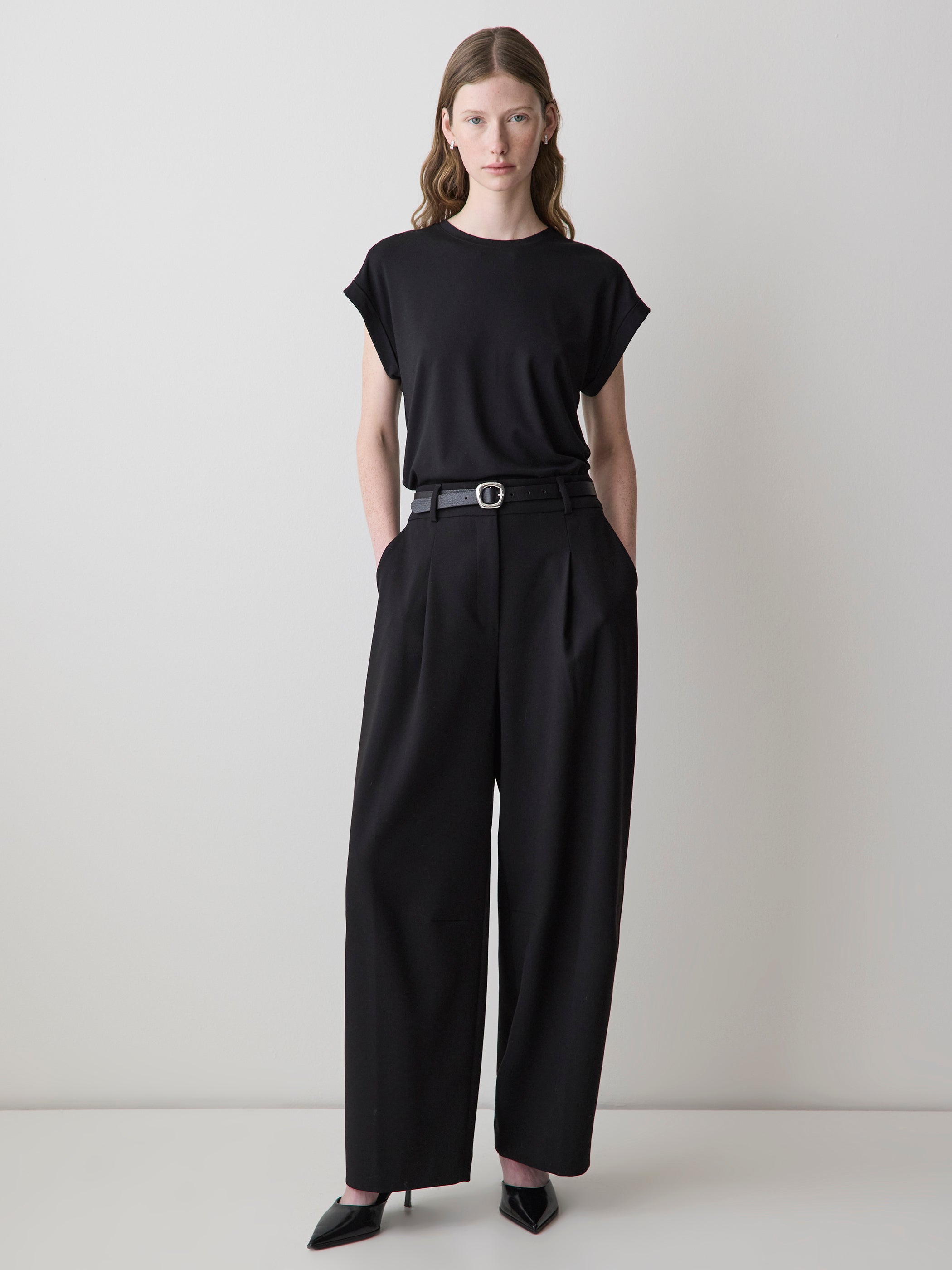 T-Shirt à Col Rond et Manches Très Courtes