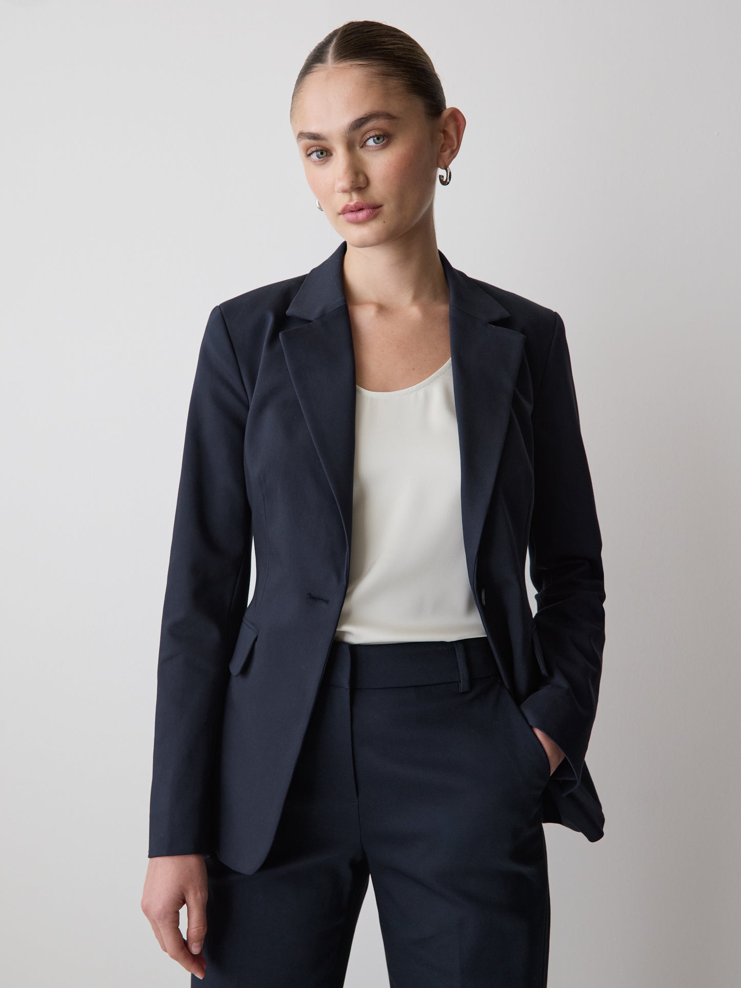 Limitless One-Button Fitted Blazer