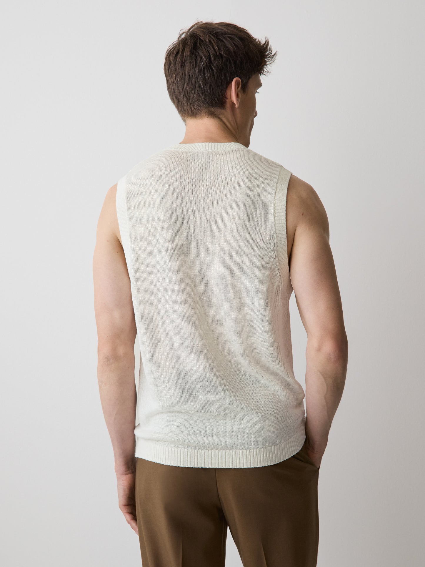 Linen-Blend Sleeveless Crew-Neck Sweater