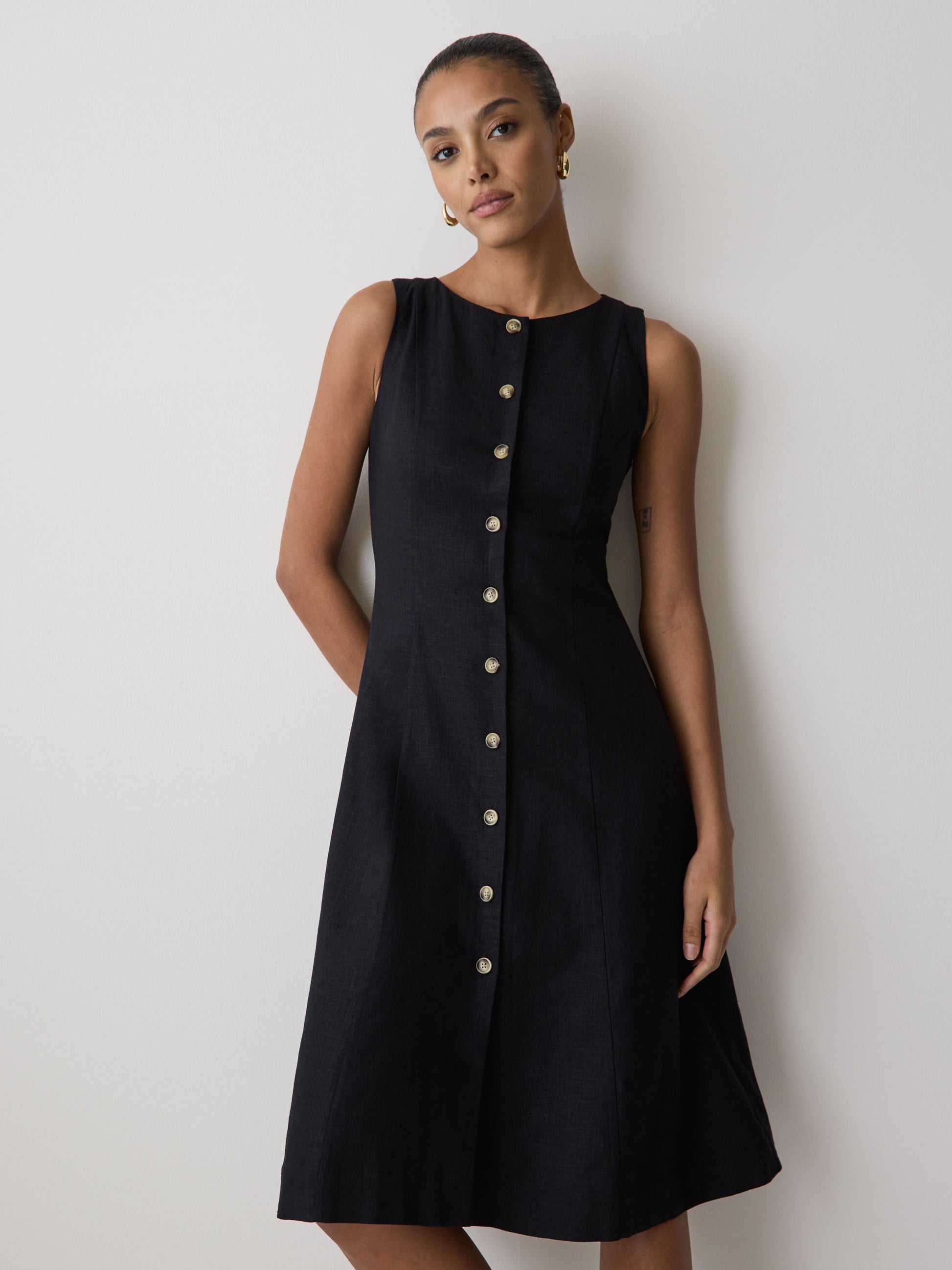 Sleeveless Crew-Neck Linen-Blend Midi Dress