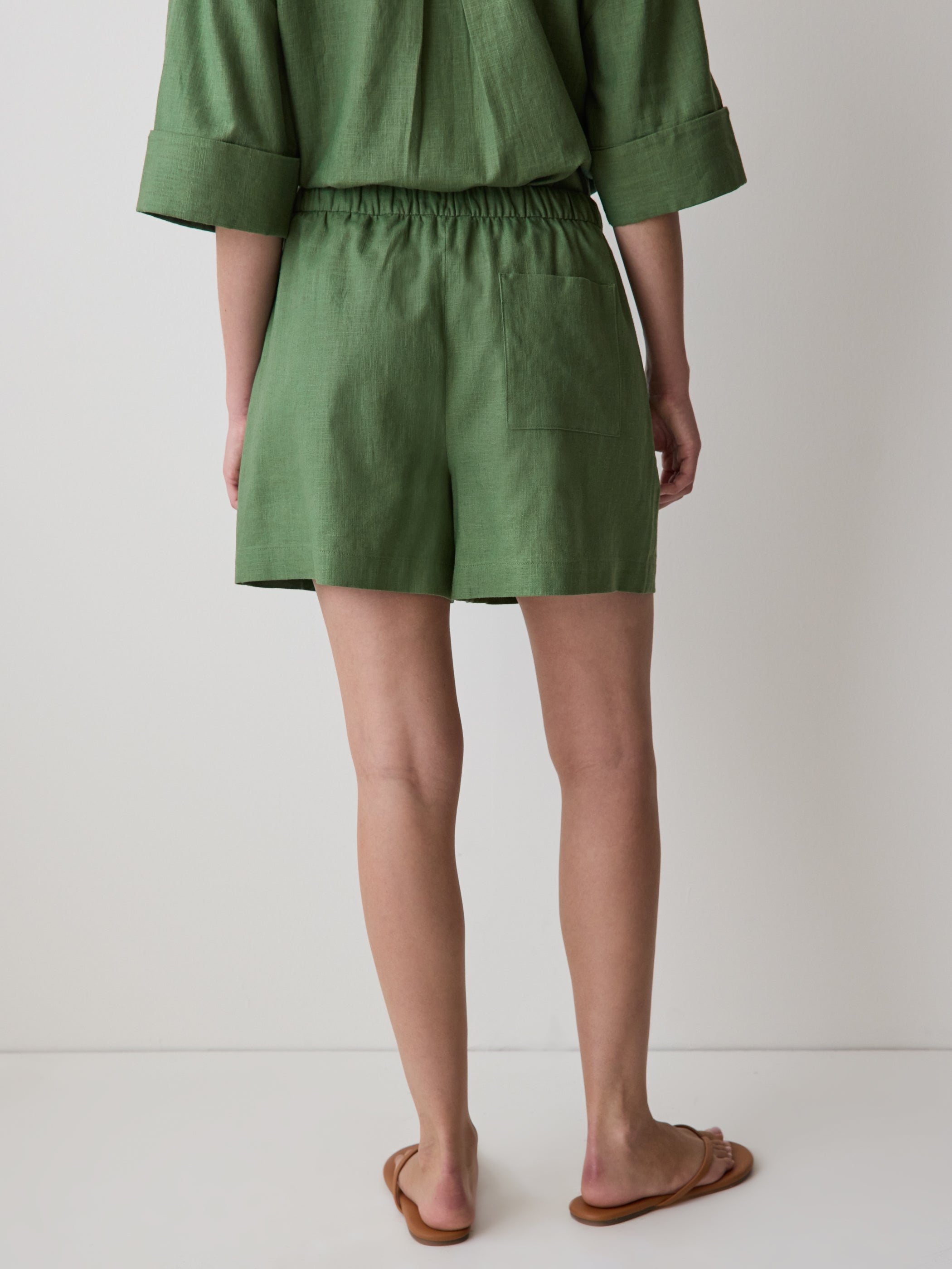 Linen-Blend Mid-Rise Pull-On Short