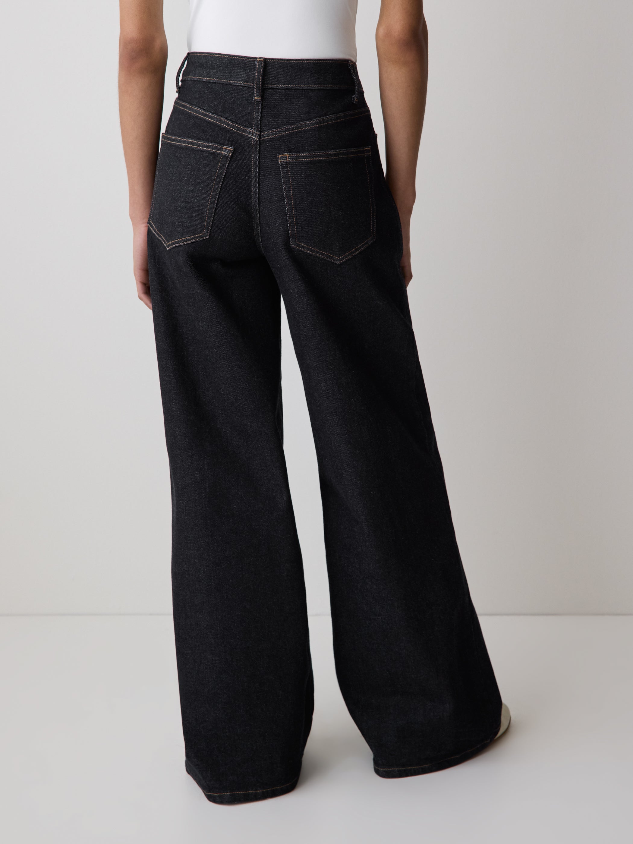 Dark-Wash High-Rise Ultra-Wide-Leg Jeans