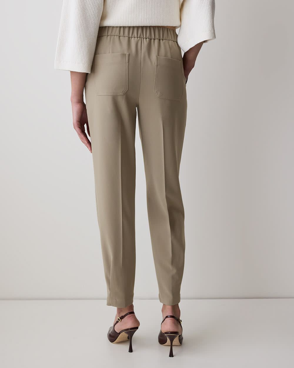 Mid-Rise Tapered-Leg Flowy Jogger Pant