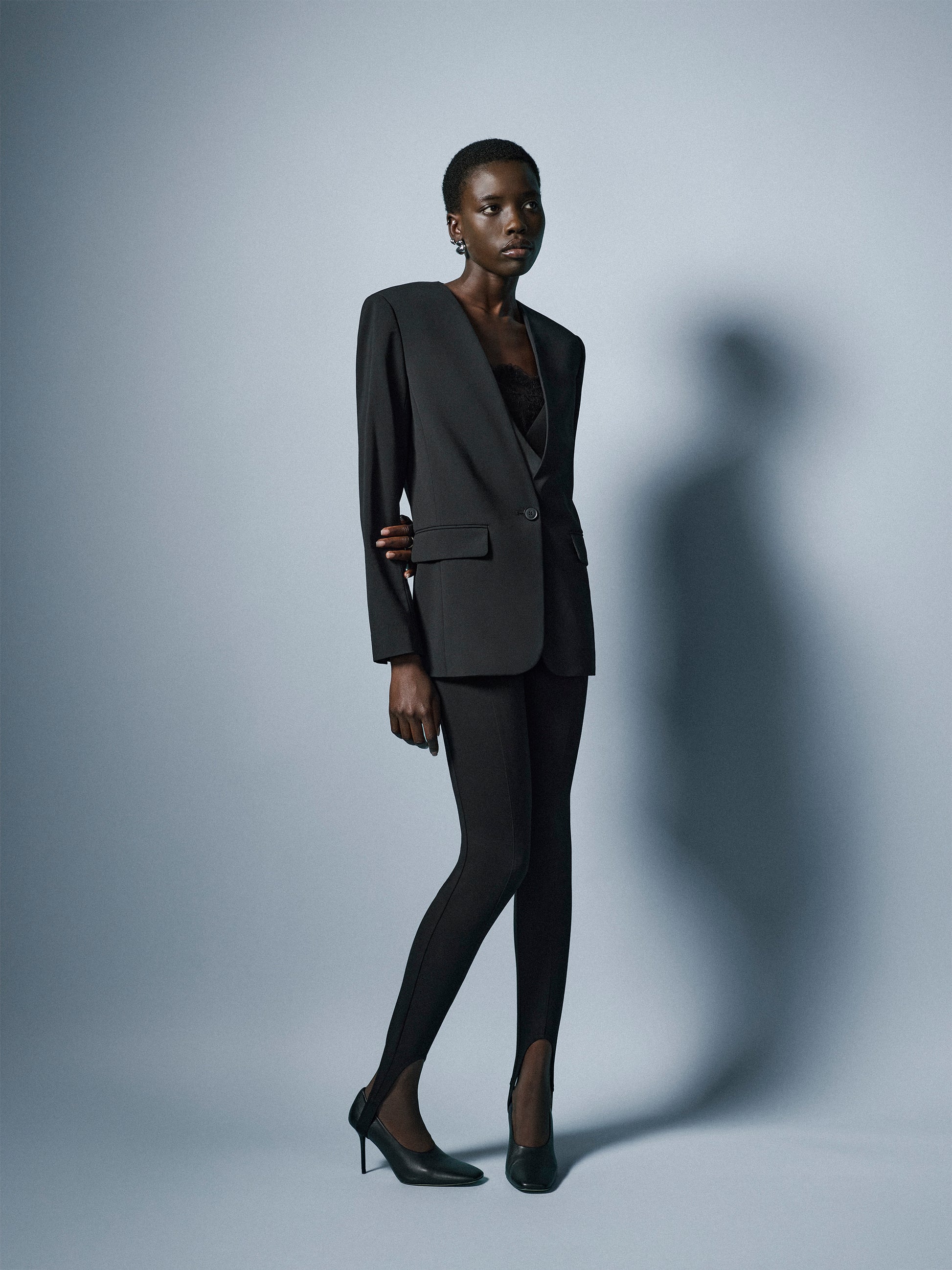 Relaxed-Fit Collarless Blazer