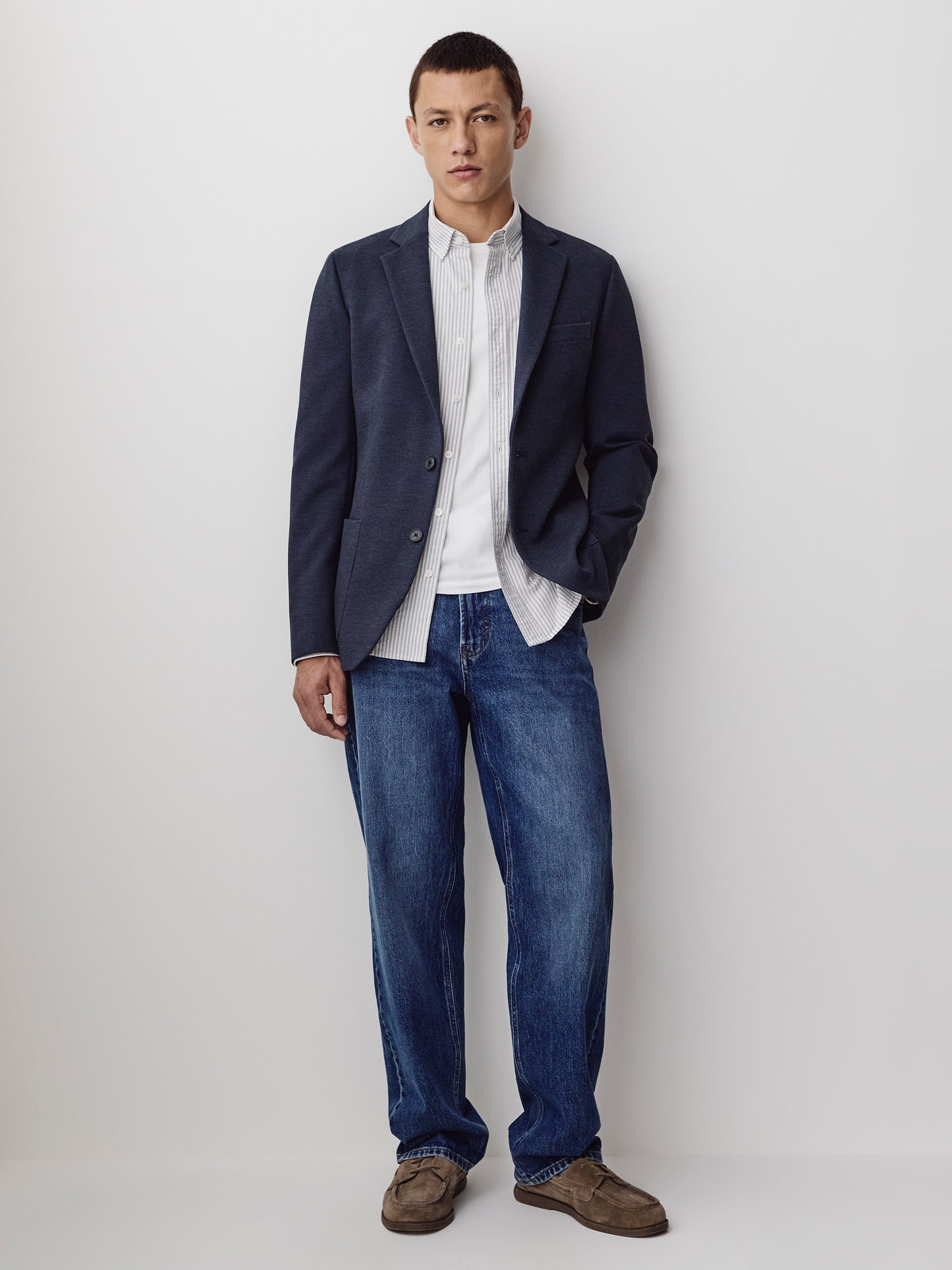 Slim Fit Knit Blazer