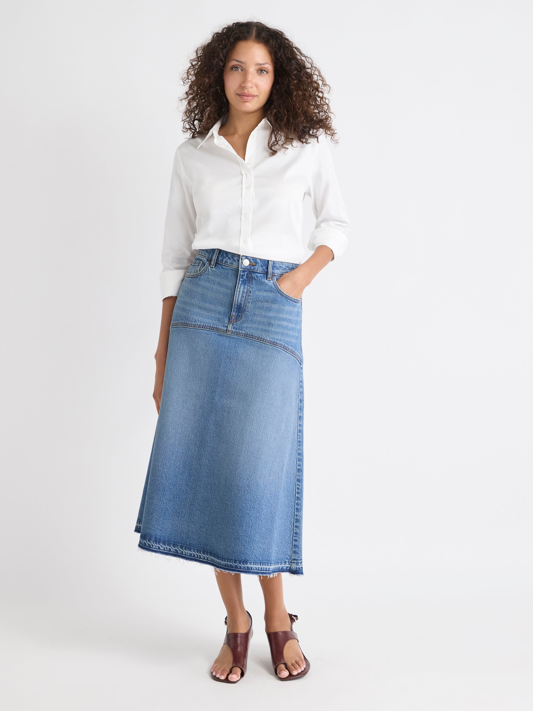Jupe Midi Évasée en Denim à Délavé Moyen