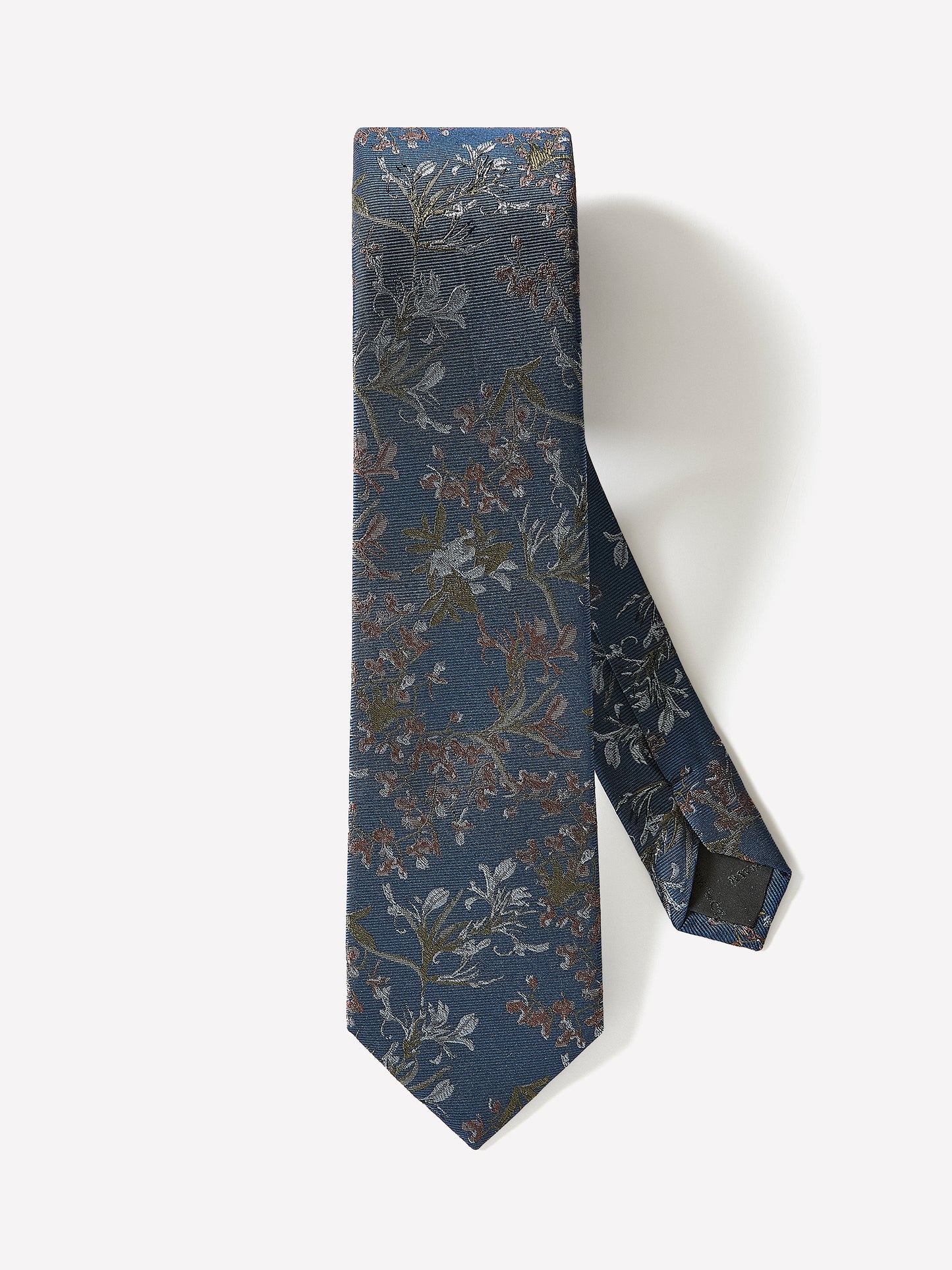 Skinny Tie with Foliage Pattern