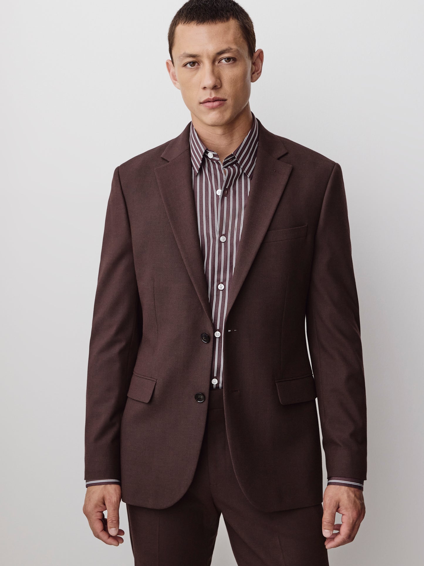 Slim Fit Woven Blazer in Burgundy