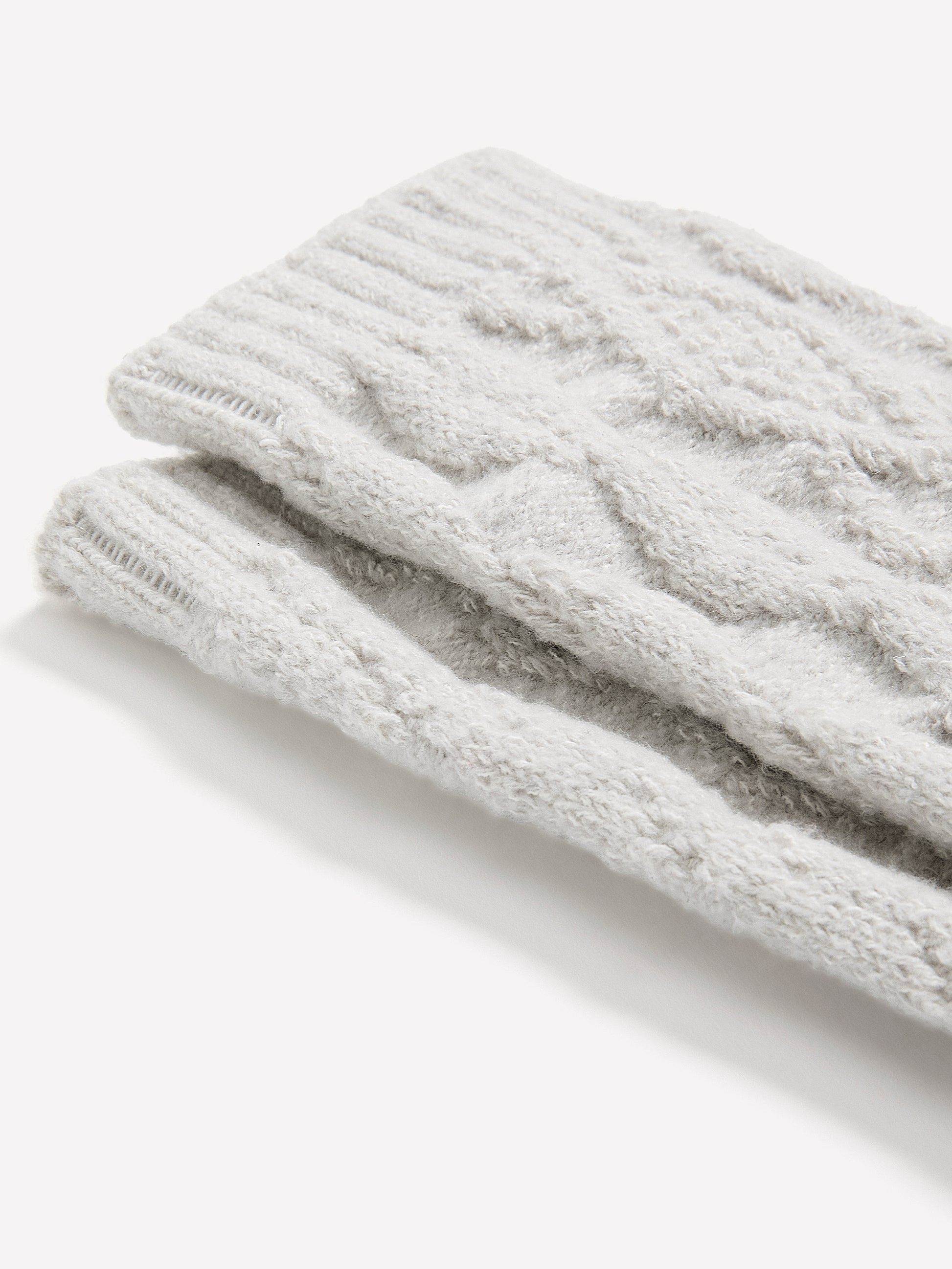 Super-Soft Crew Socks with Cable Stitches