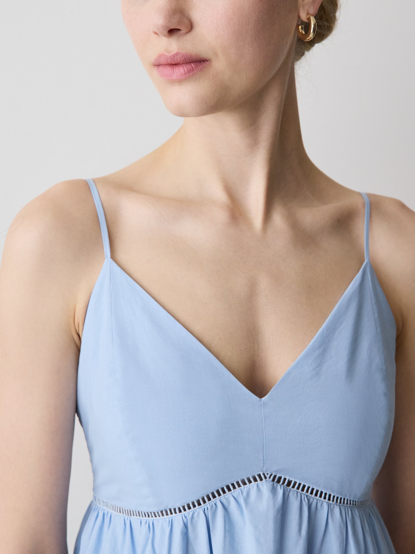 Sleeveless Sweetheart Maxi Dress with Eyelets