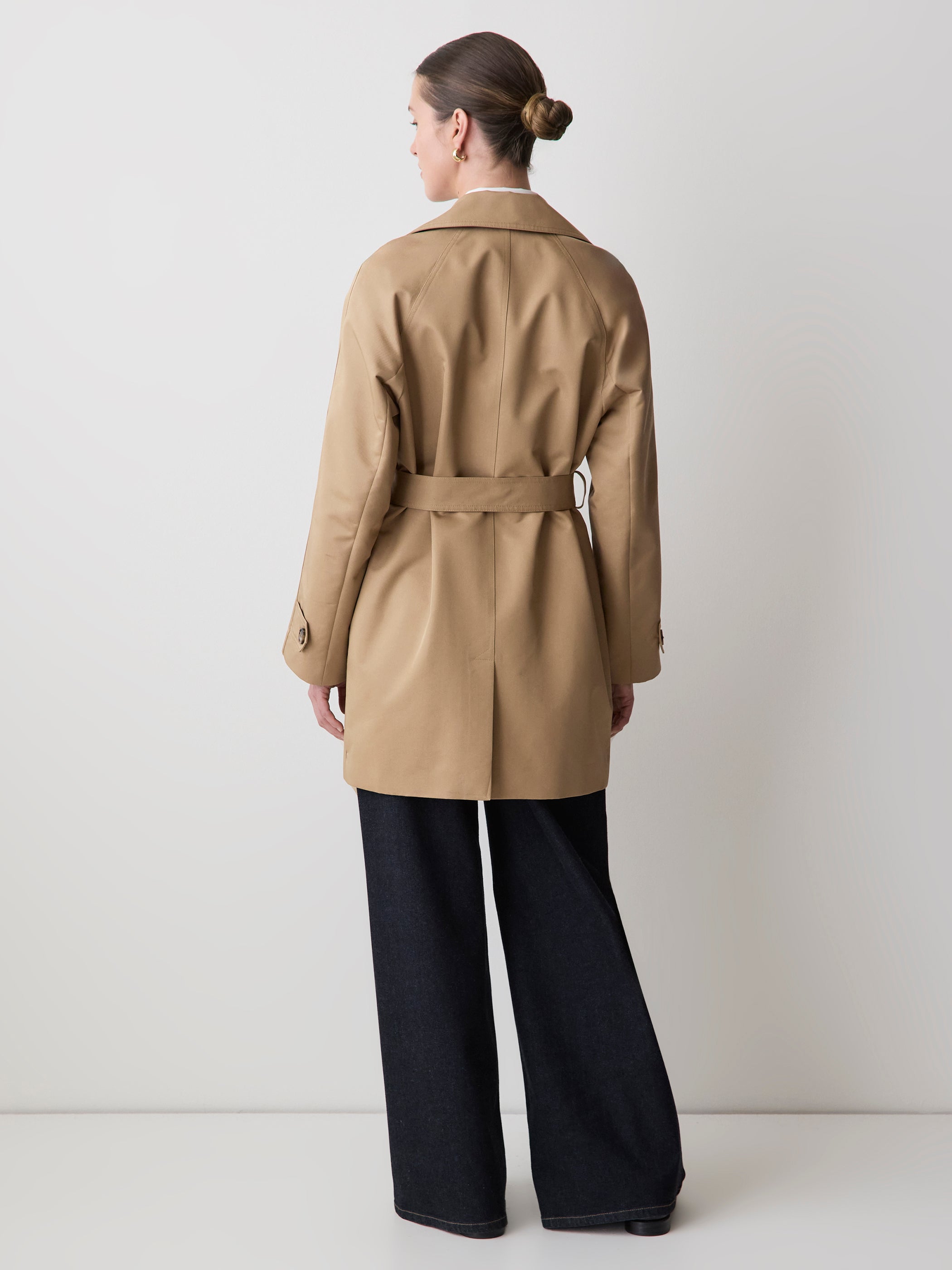Women's Classic Fit Double-Breasted Twill Trench Coat – RW&CO