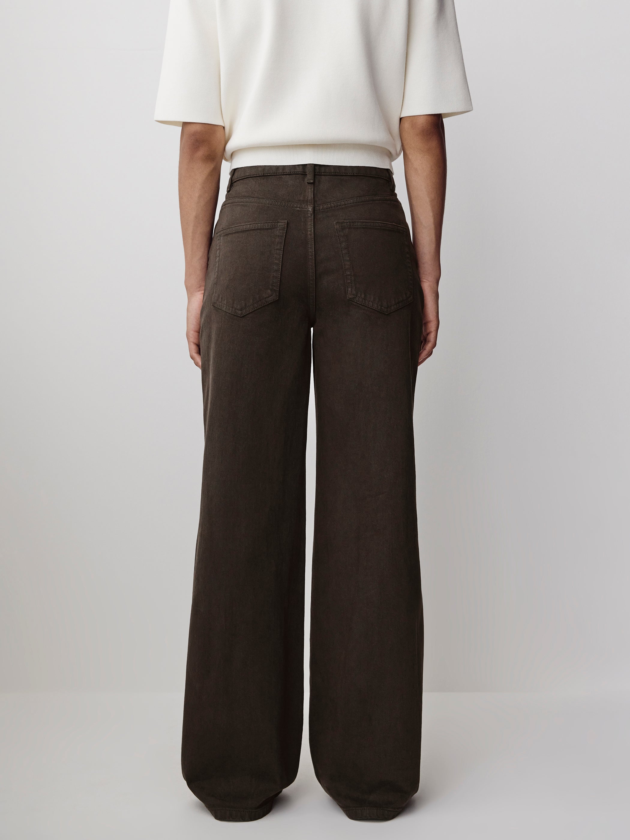 Long High-Rise Wide-Leg Jeans
