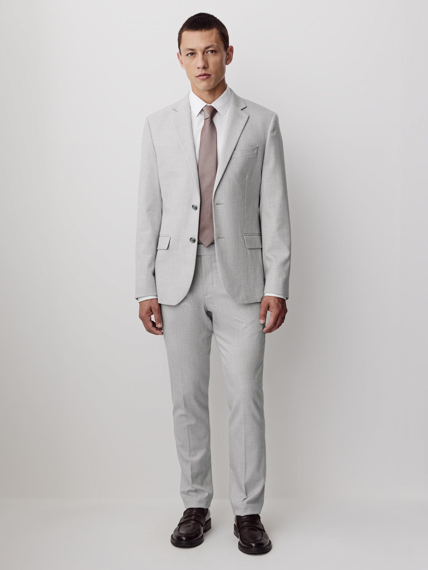 Essential Slim Fit Light Grey Suit Pant