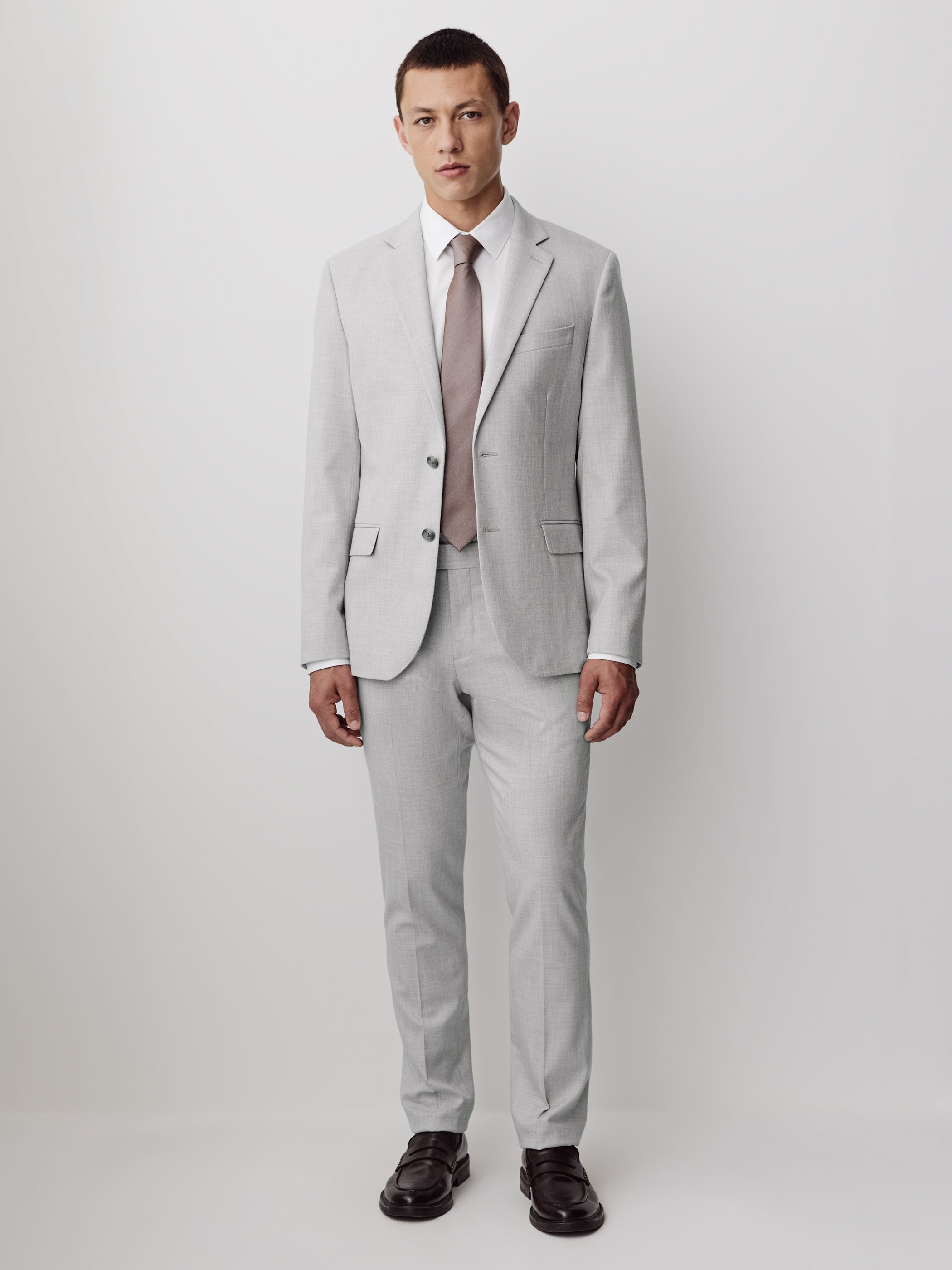 Essential Slim Fit Light Grey Suit Pant