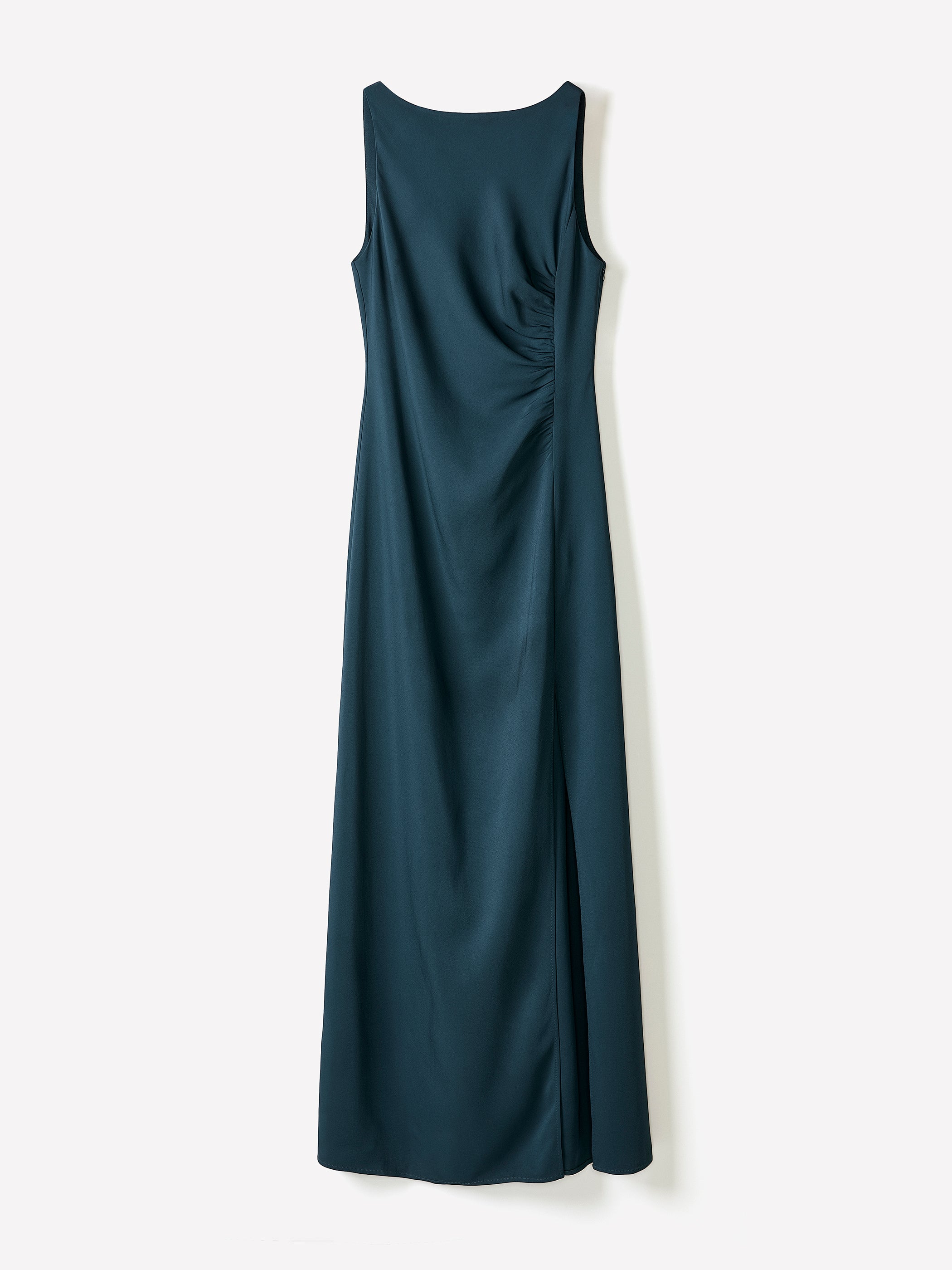 Sleeveless Boat-Neck Maxi Cocktail Dress