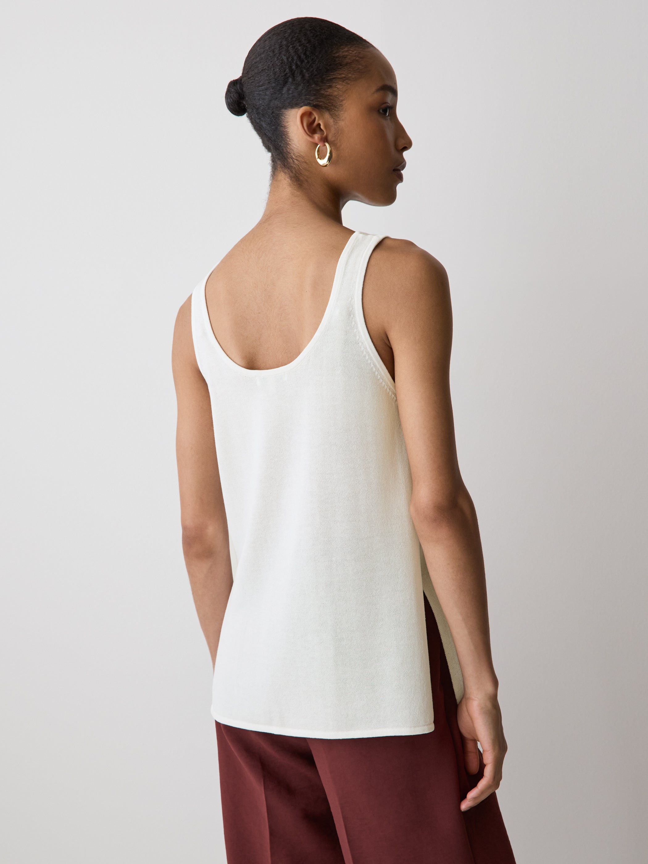Linen-Blend U-Neck Loose Tank