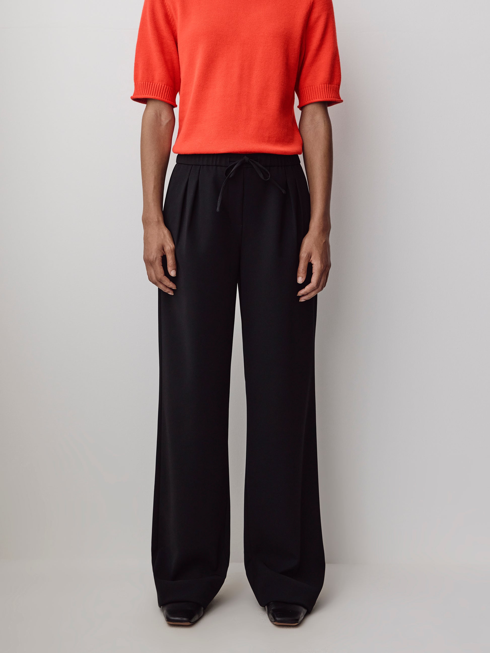 Pull-On Mid-Rise Wide-Leg Pant
