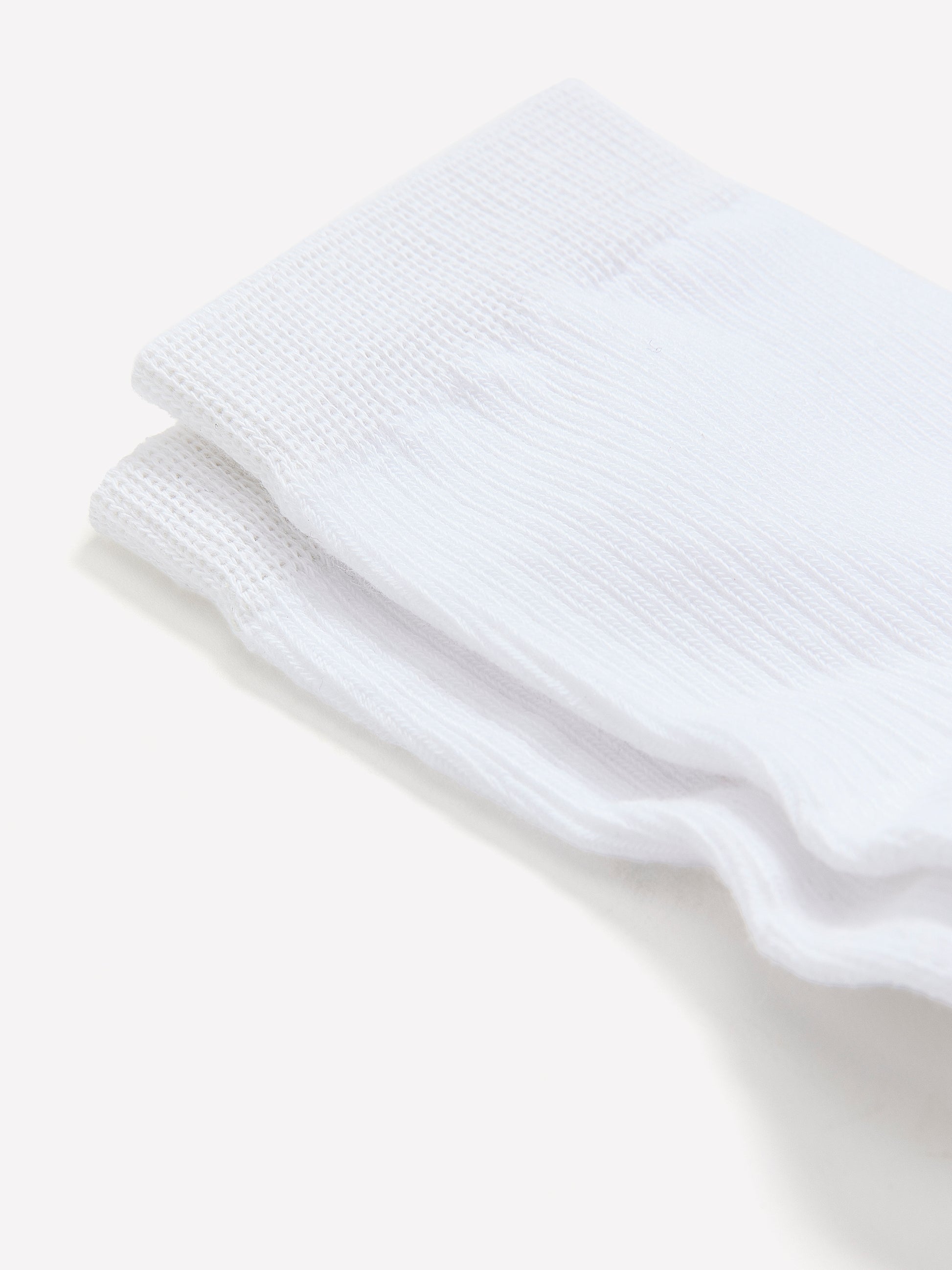 Ribbed Crew Socks