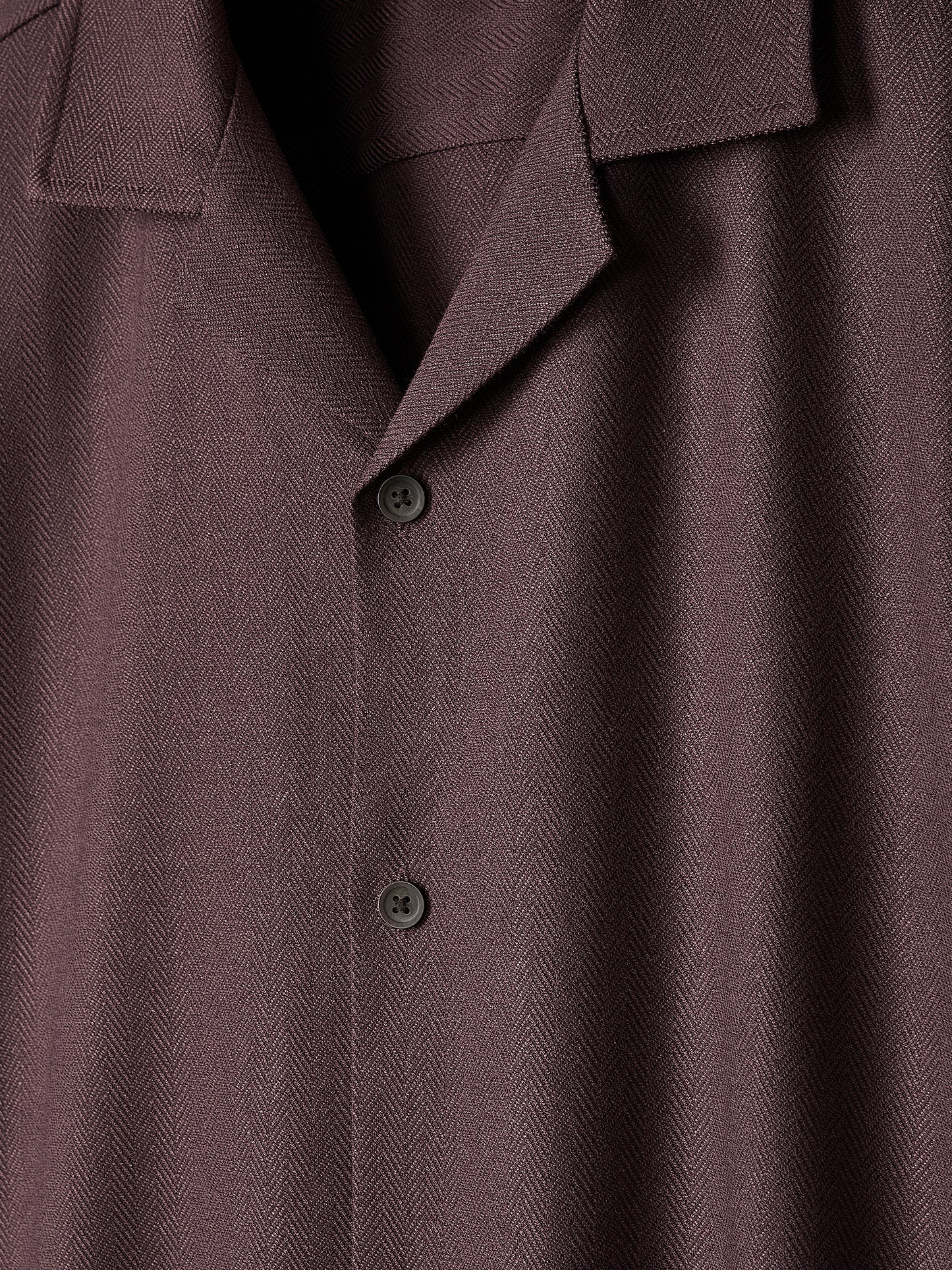 Short-Sleeve Herringbone Shirt with Camp Collar