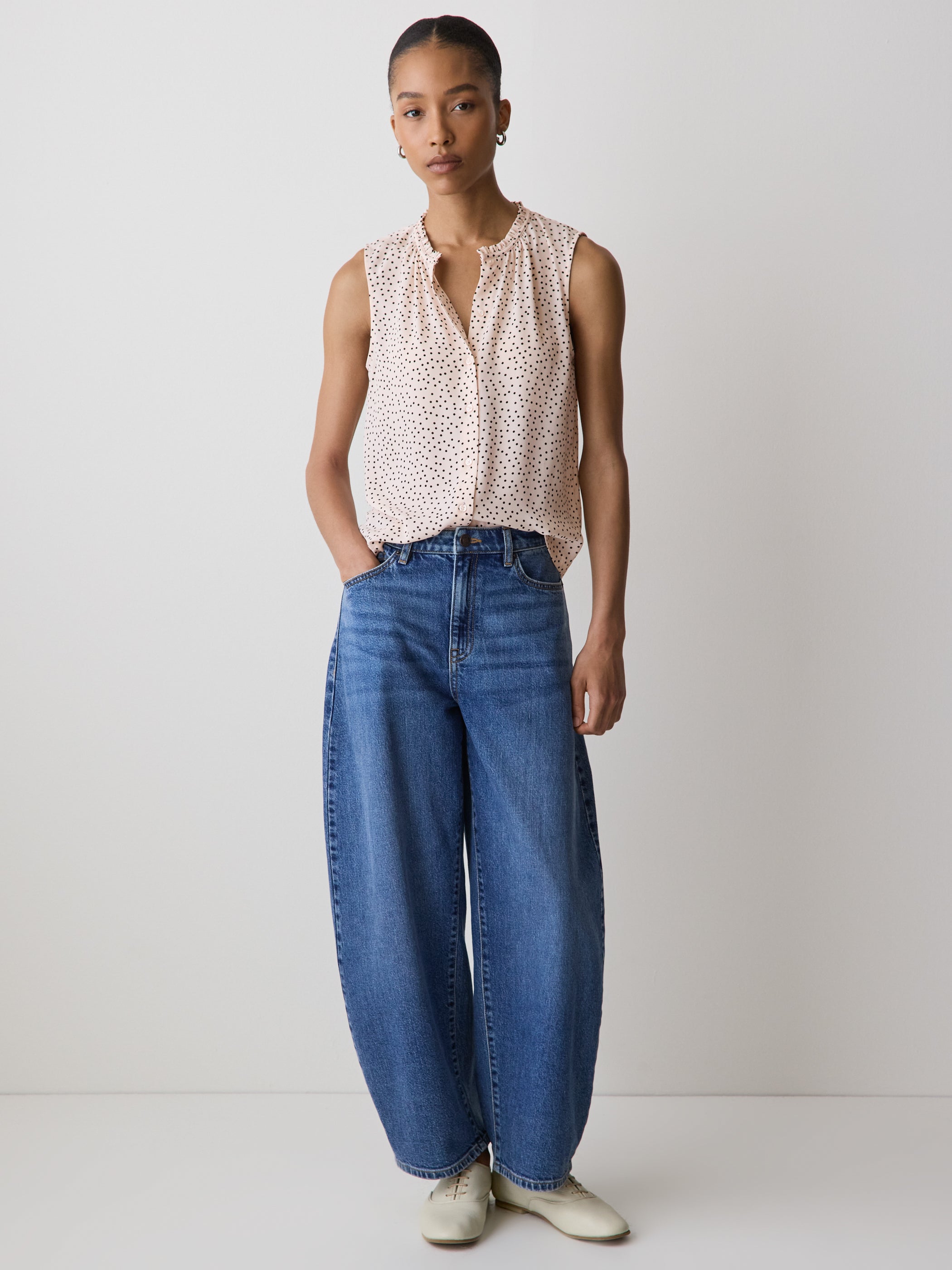 Sleeveless Buttoned-Down Blouse with Ruffled Trim