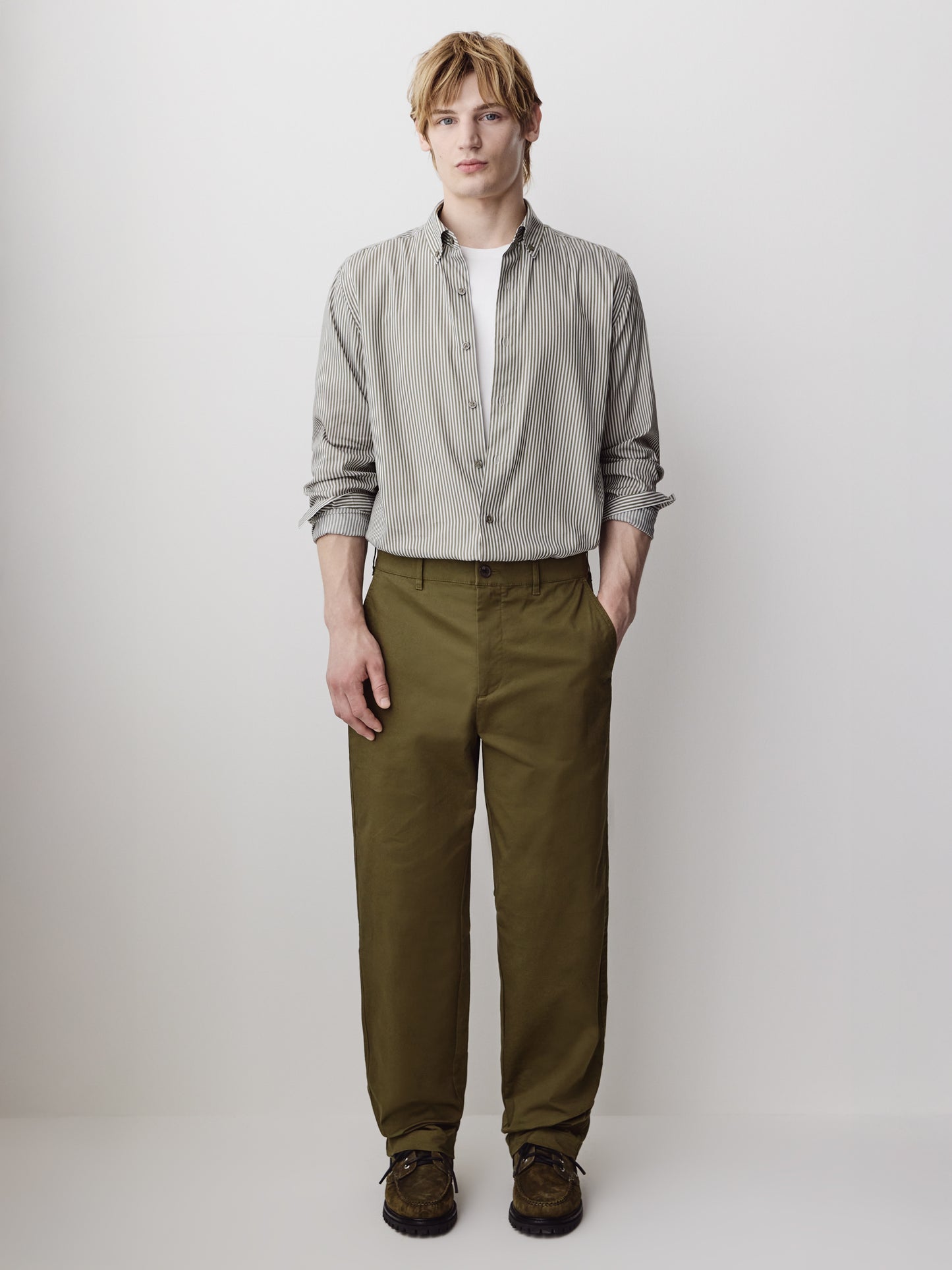 Straight-Leg Relaxed Chino Pant