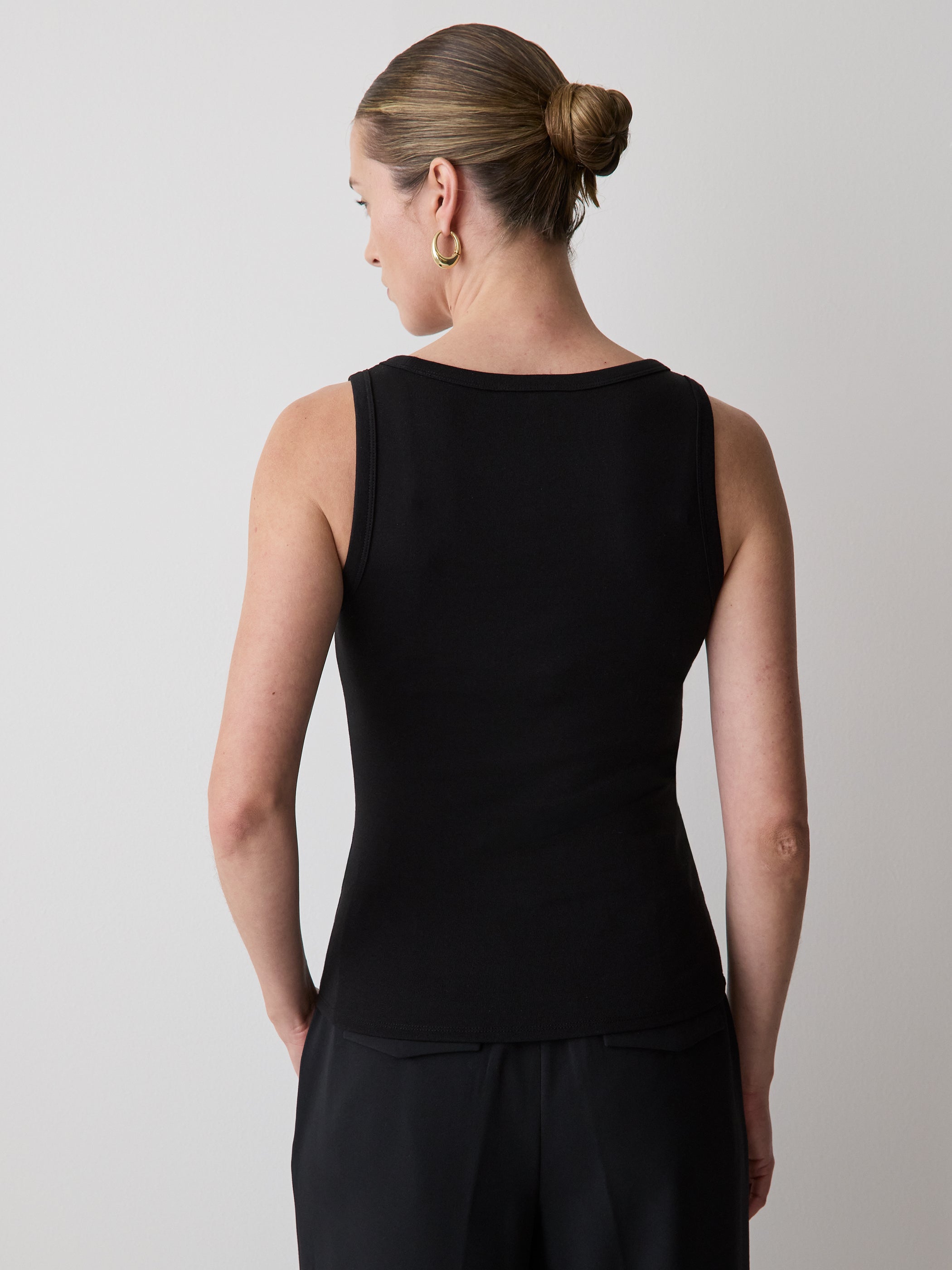 Camisole Côtelée à Col Dégagé