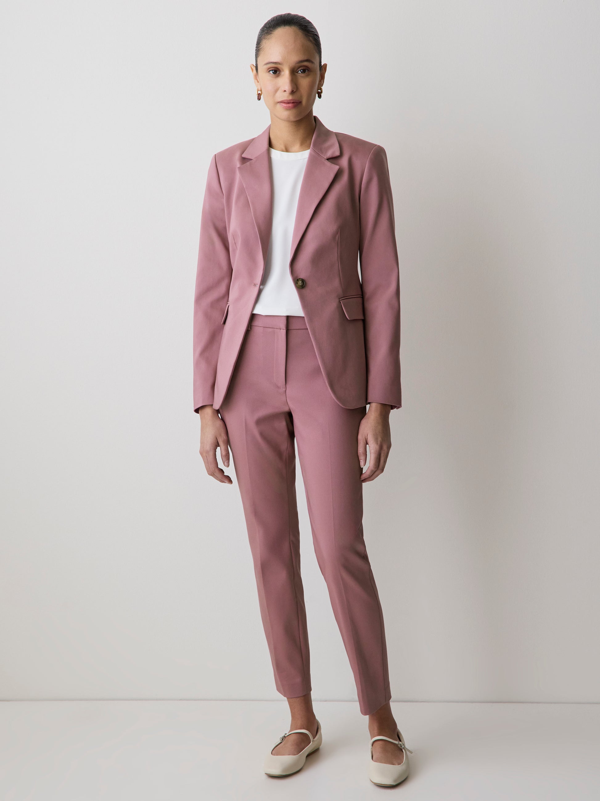 Mid-Rise Slim-Leg Signature 7/8 Pant