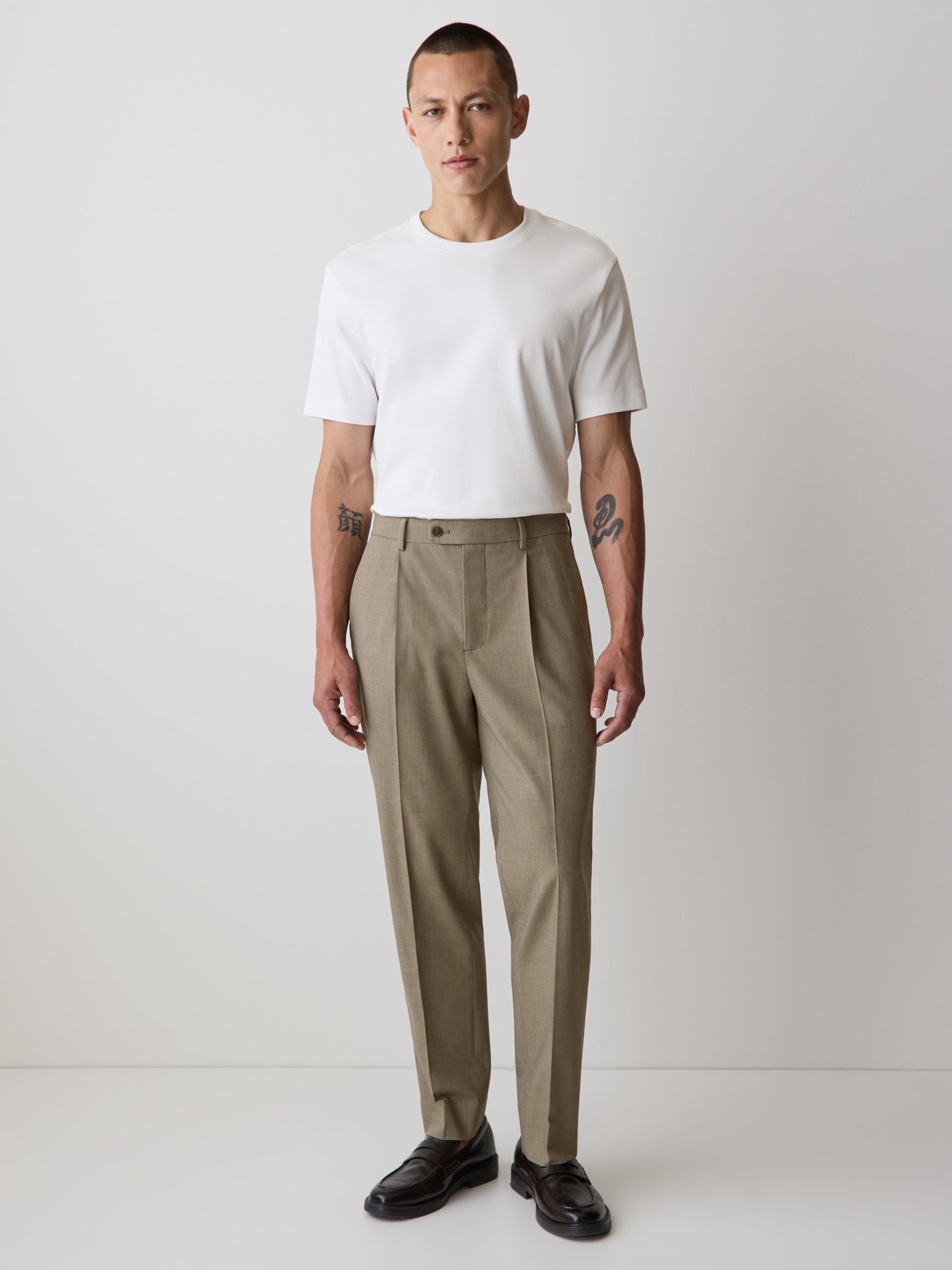 Wool-Blend Tapered-Leg Pleated Dress Pant