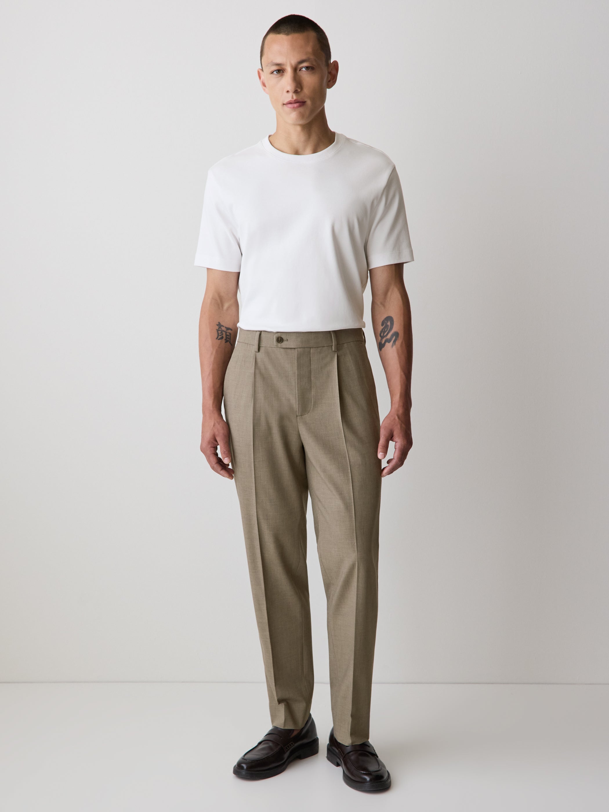 Wool-Blend Tapered-Leg Pleated Dress Pant