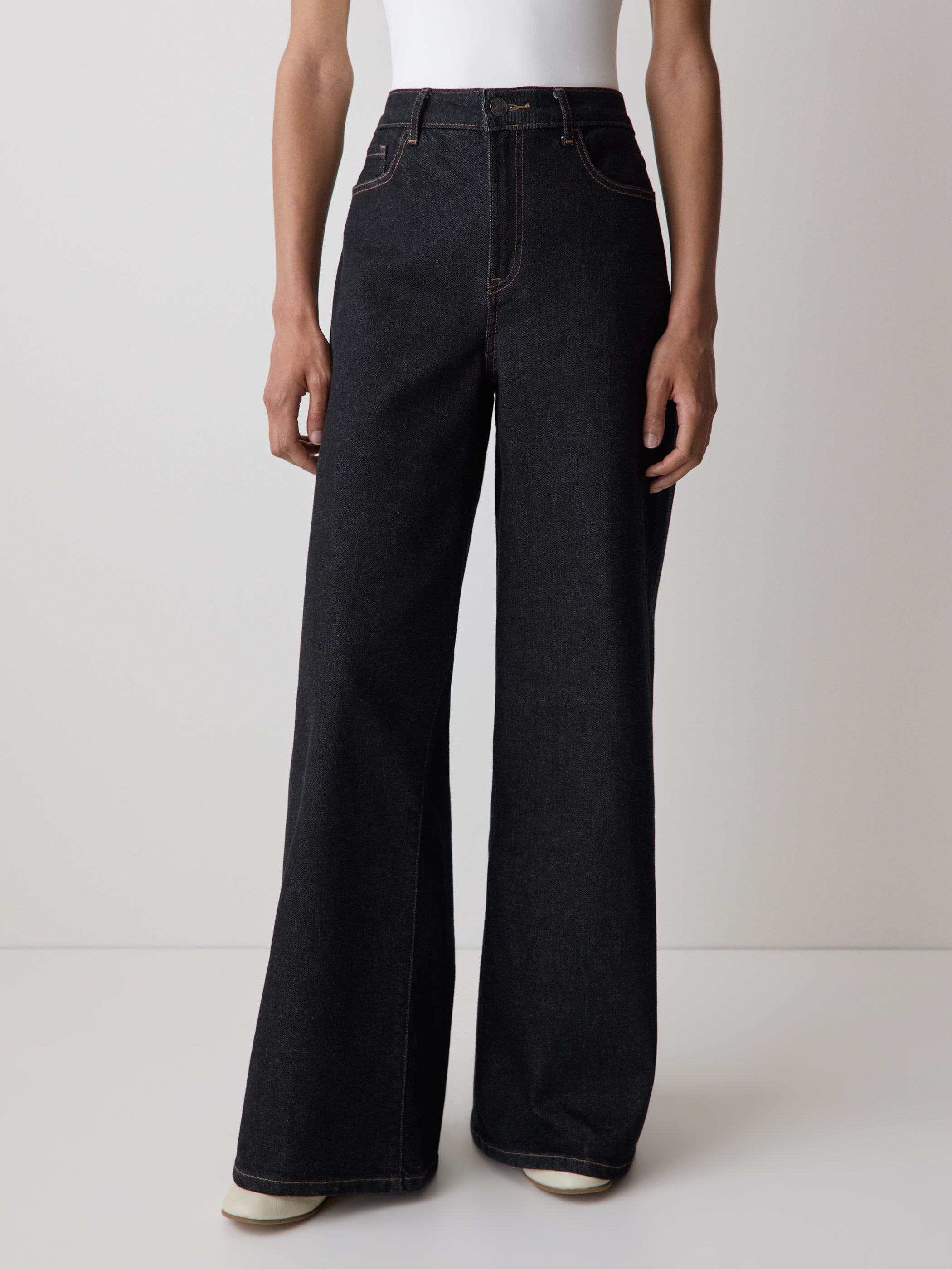 Dark-Wash High-Rise Ultra-Wide-Leg Jeans