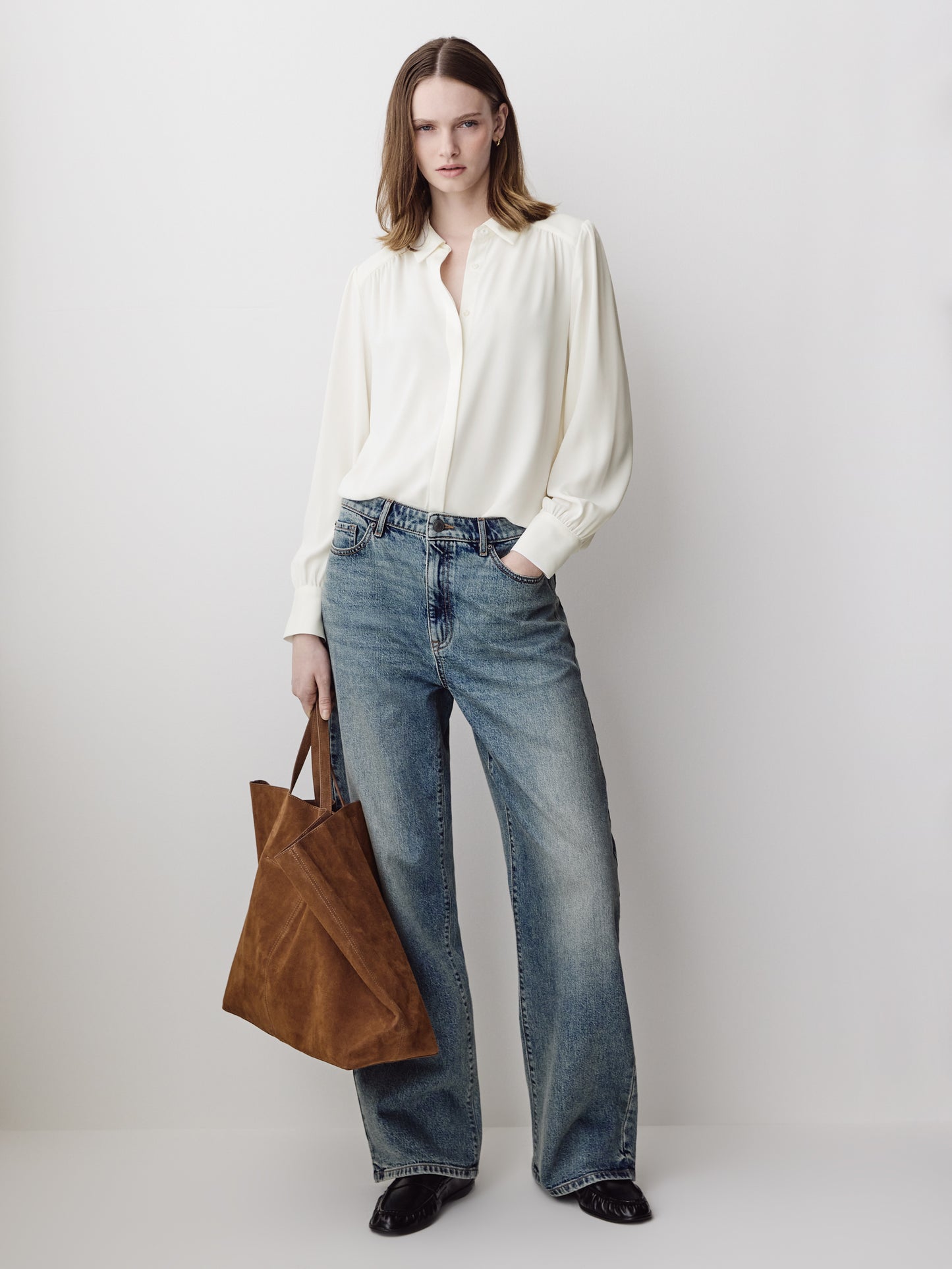 Woven Denim Pant Mid Rise Oversize Fit Stretch Fabric