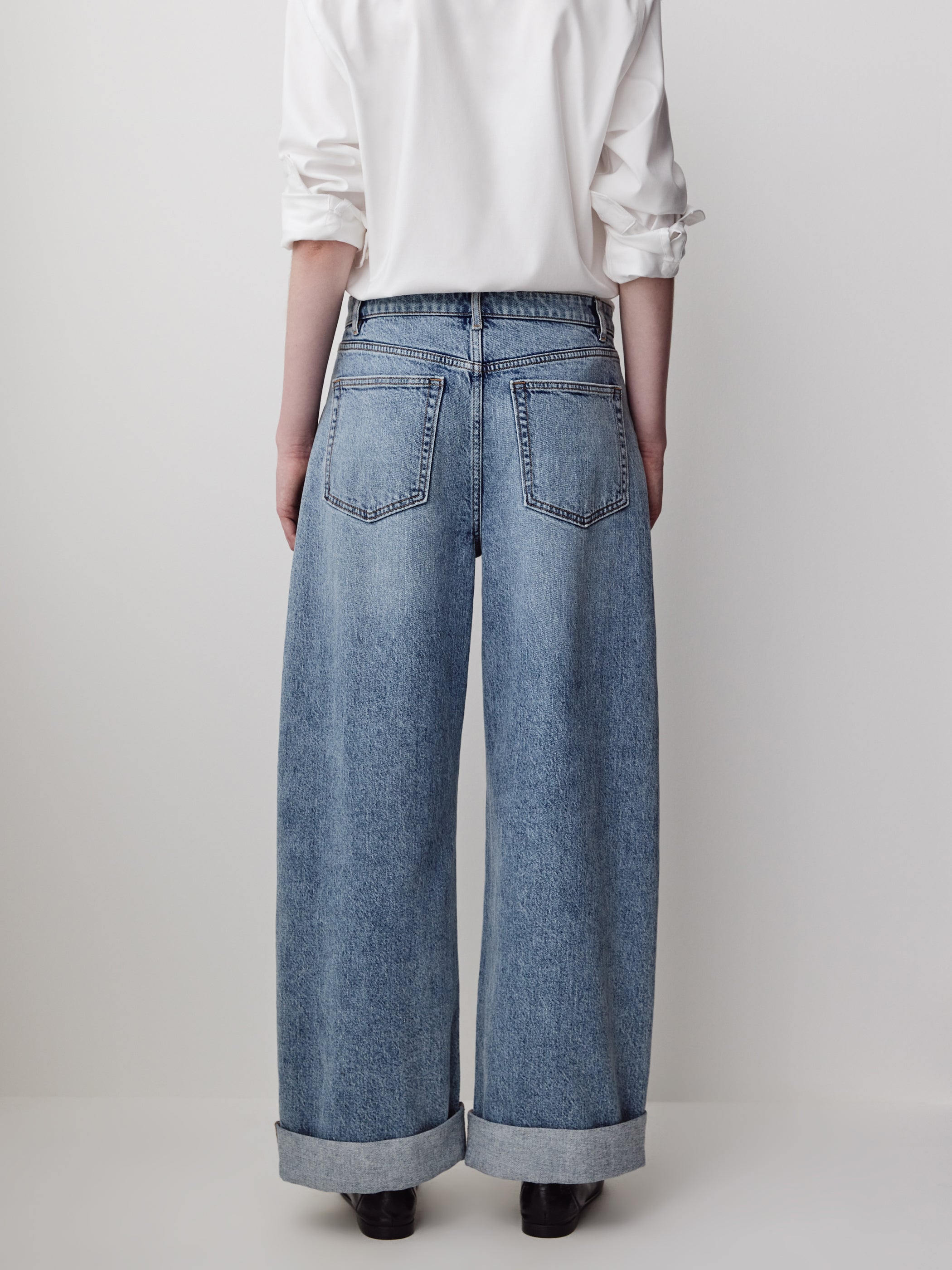 Slouchy Mid-Rise Jeans