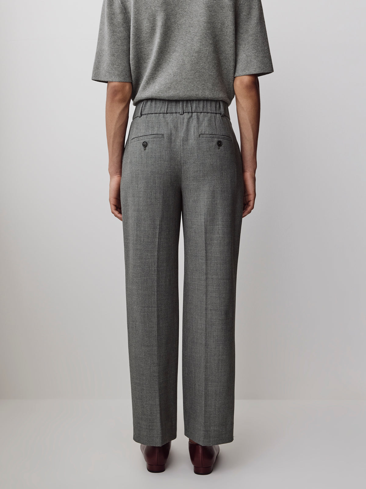 Mid-Rise Straight-Leg Cropped Pant