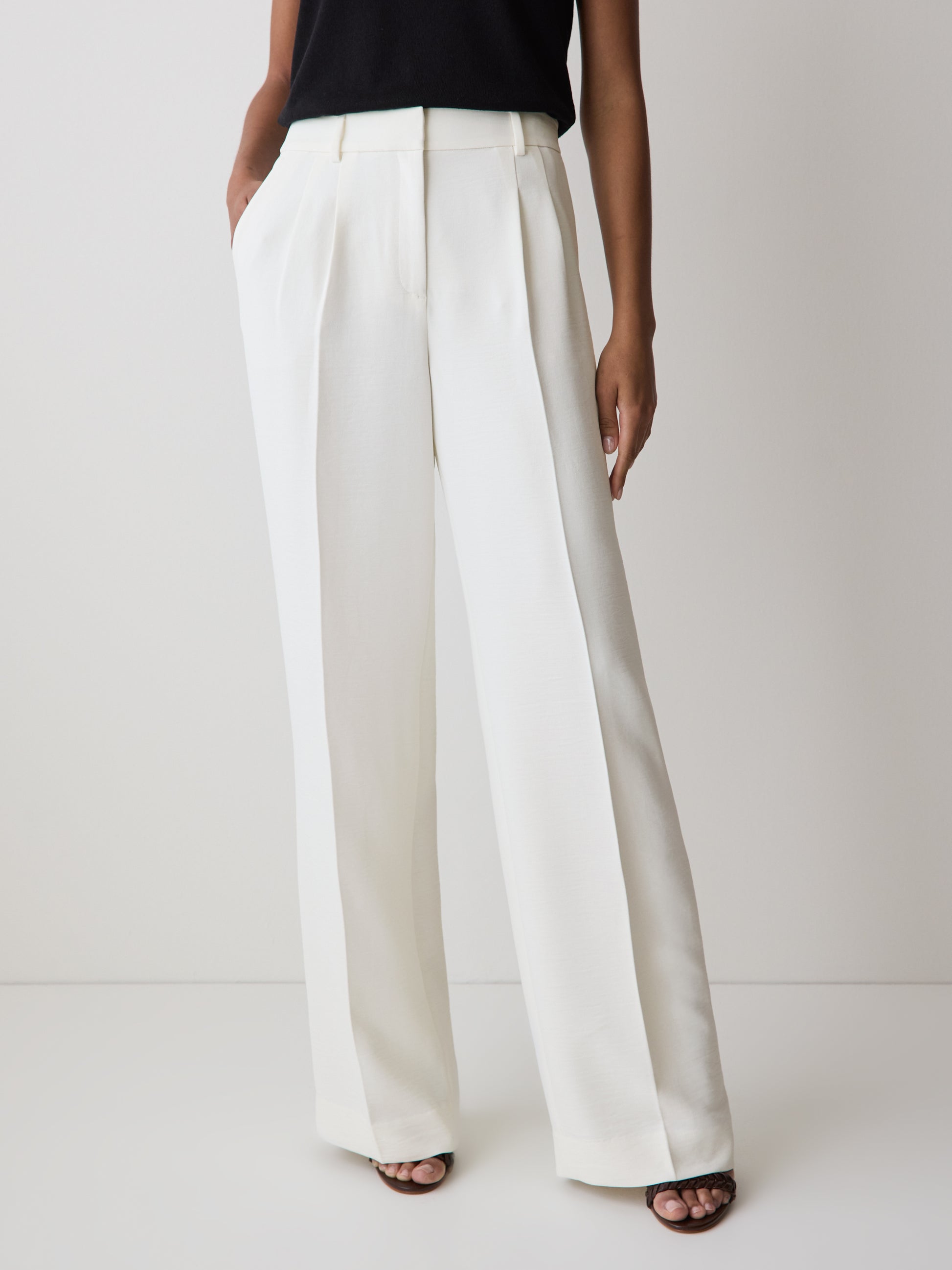 High-Rise Wide-Leg Pant