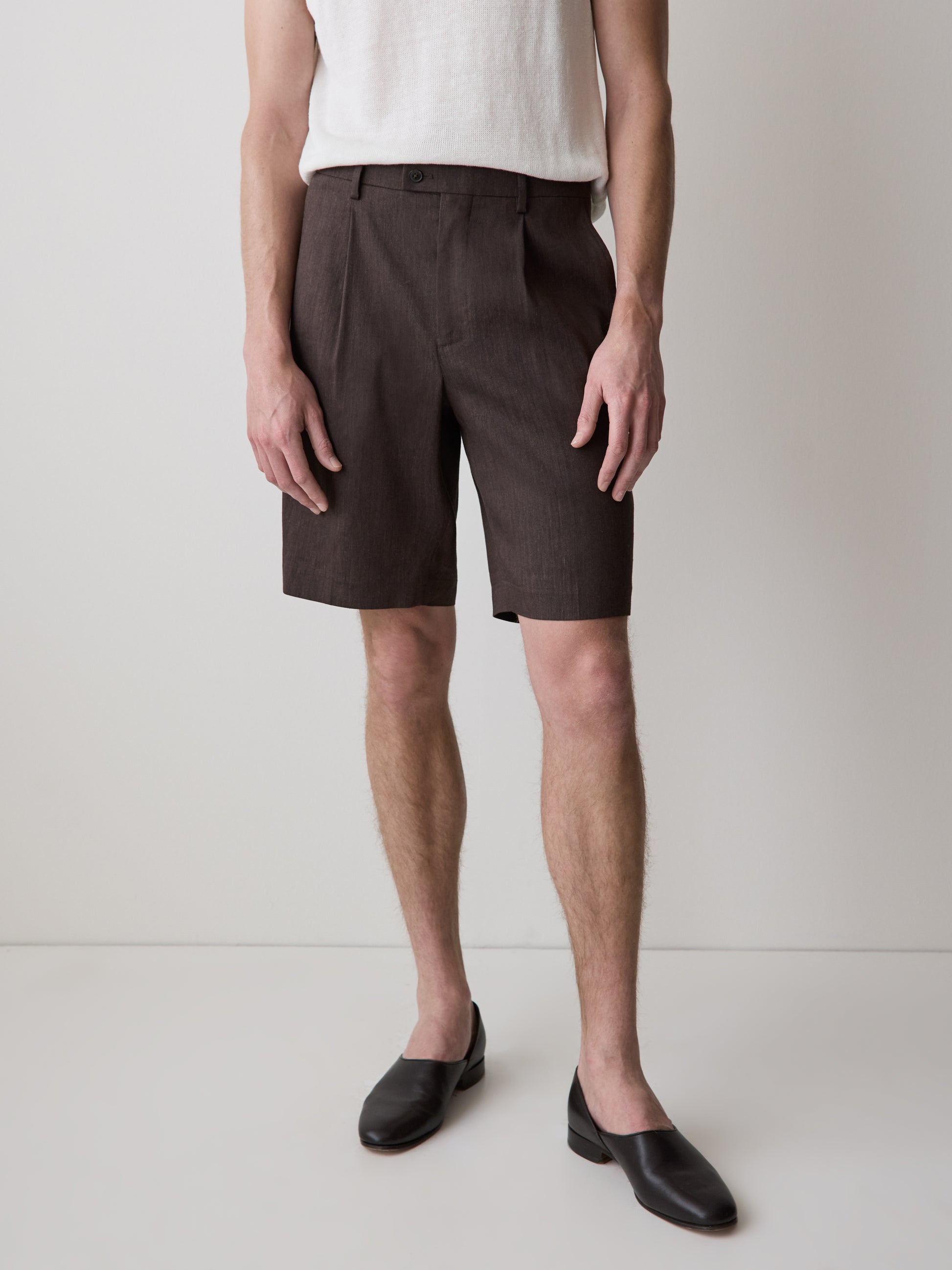 Linen-Blend Pleated Shorts