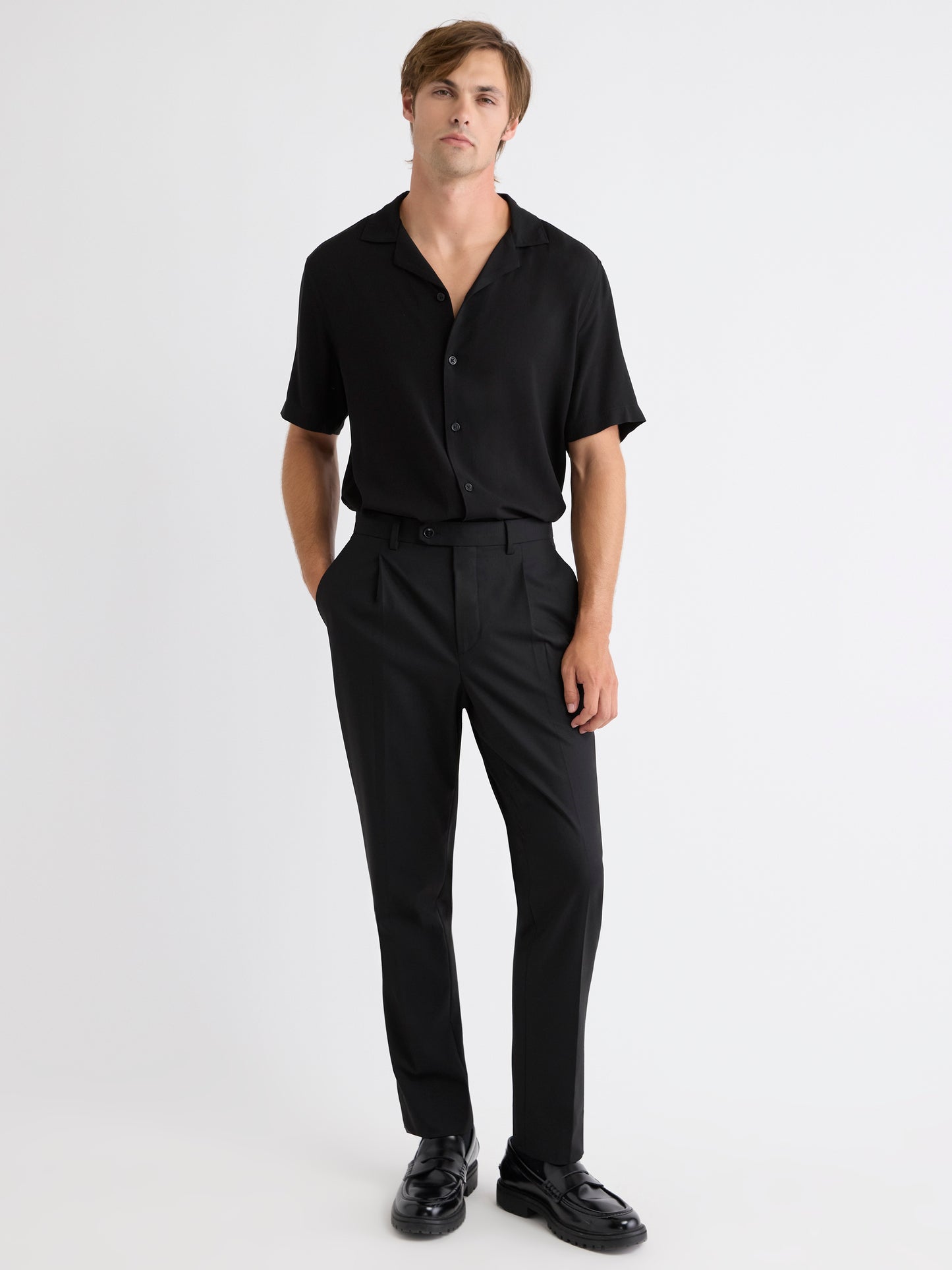 Chemise à Manches Courtes avec Col Camp