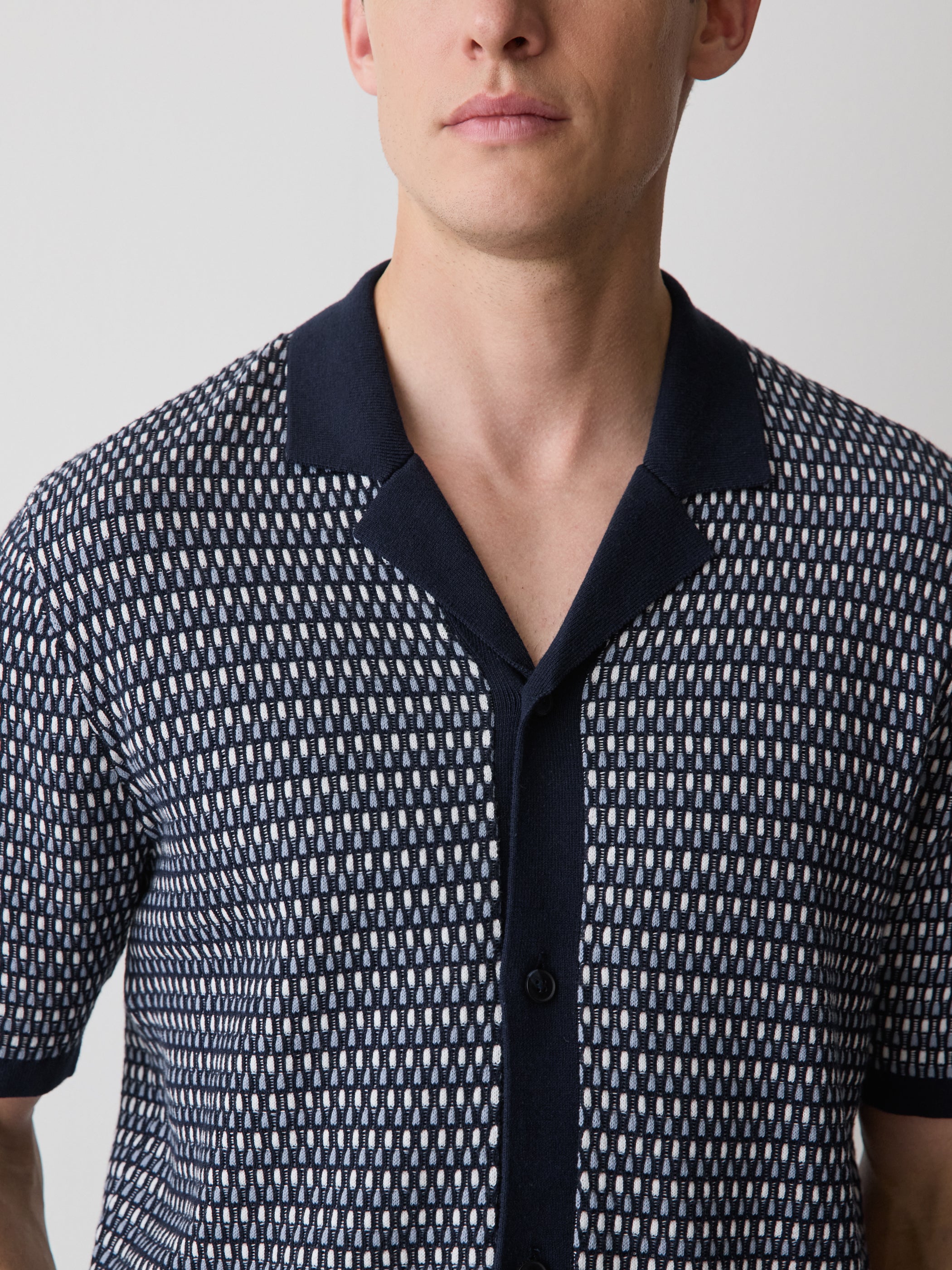 Striped Short-Sleeve Buttoned-Down Sweater with Camp Collar