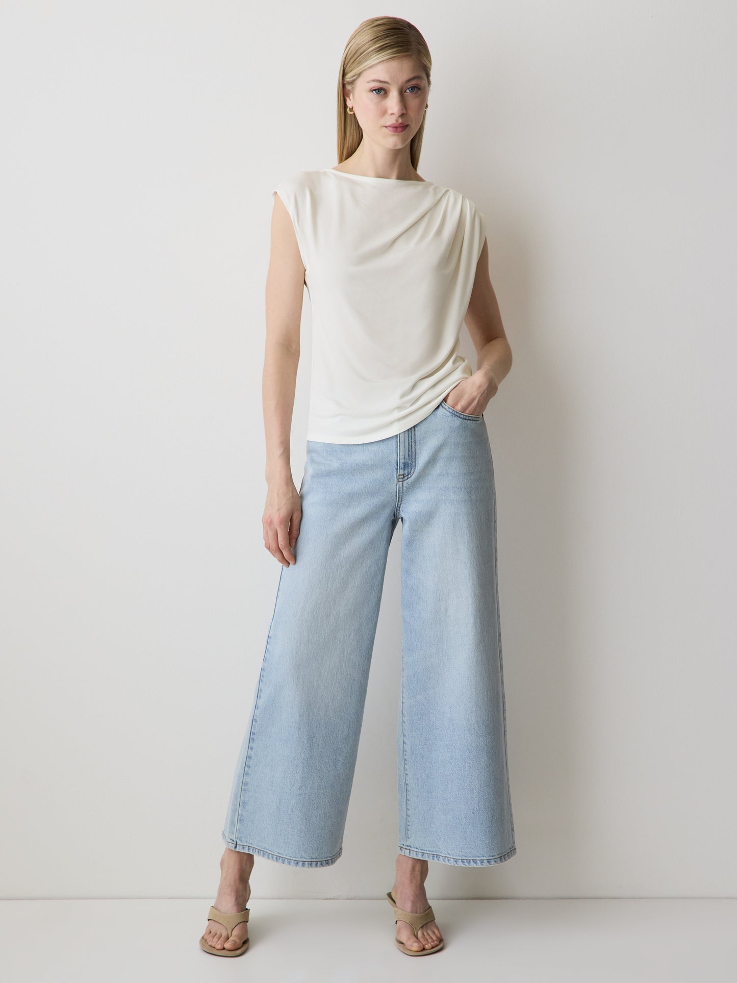 Knit Blouse Pleated Extended Sleeve