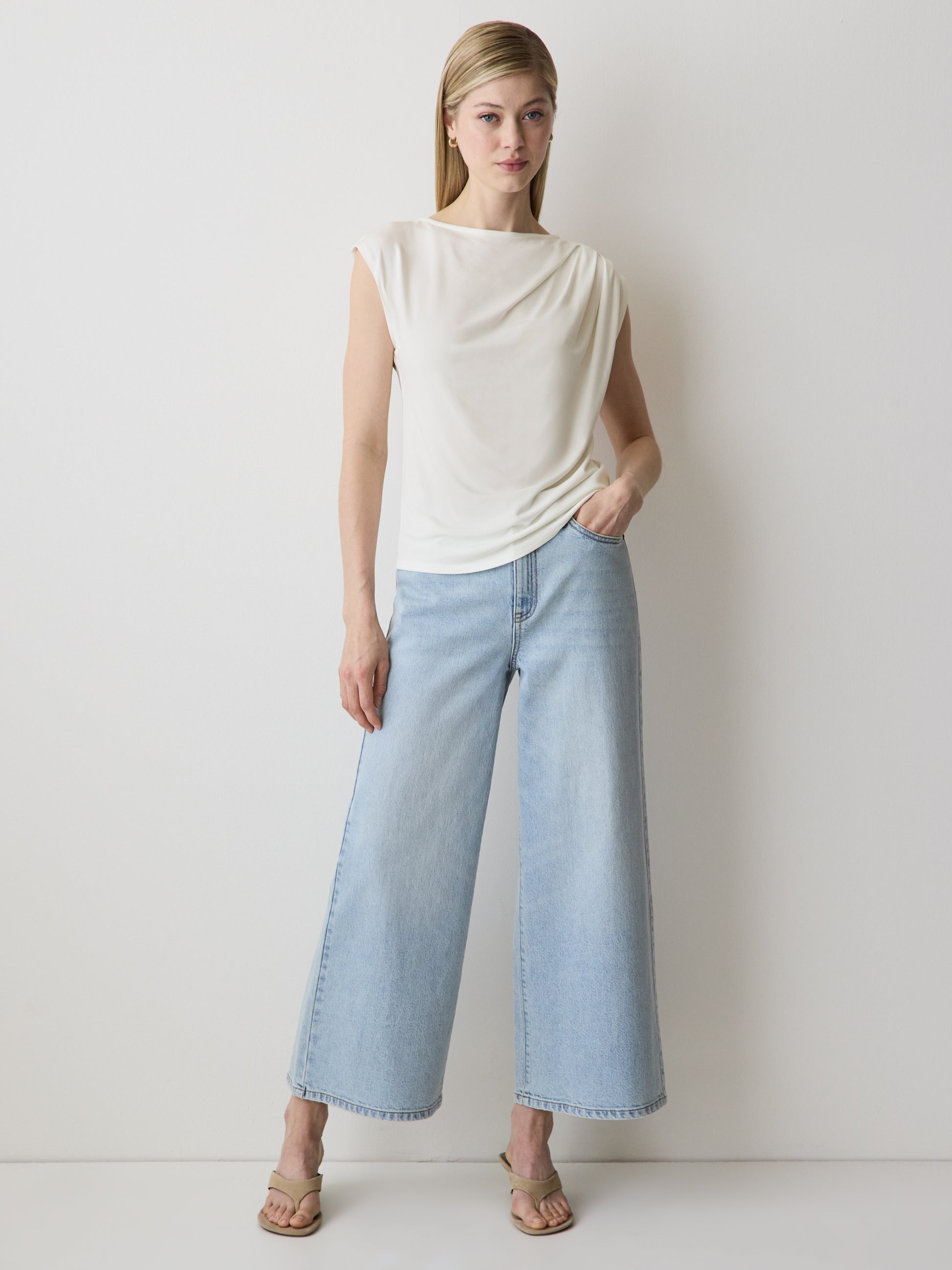Knit Blouse Pleated Extended Sleeve