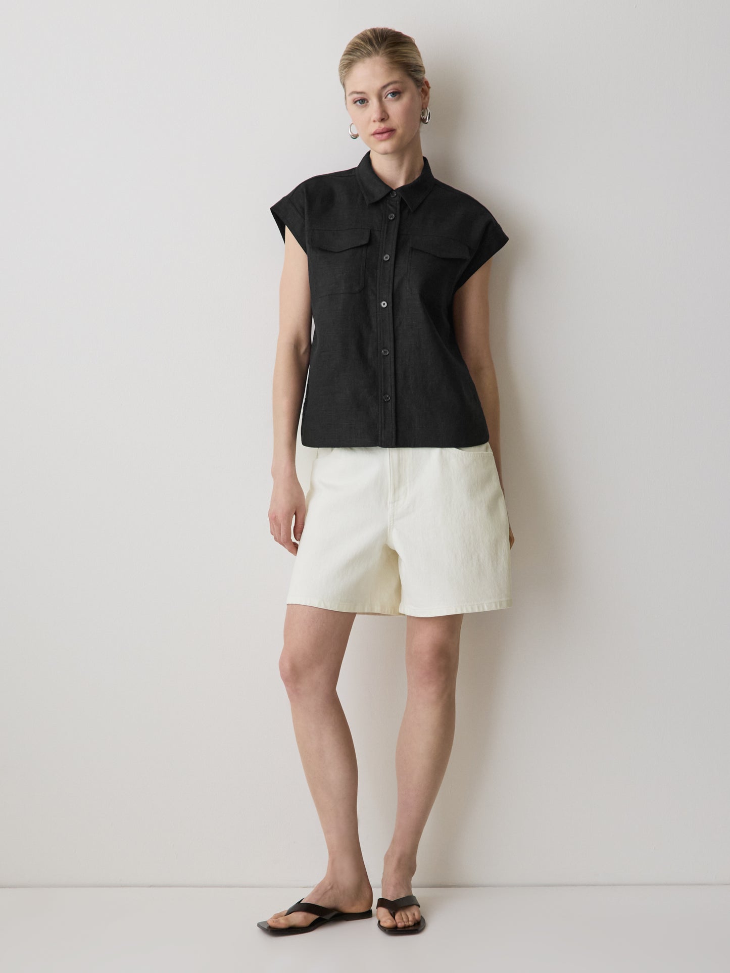 Linen-Blend Extended-Sleeve Blouse with Shirt Collar