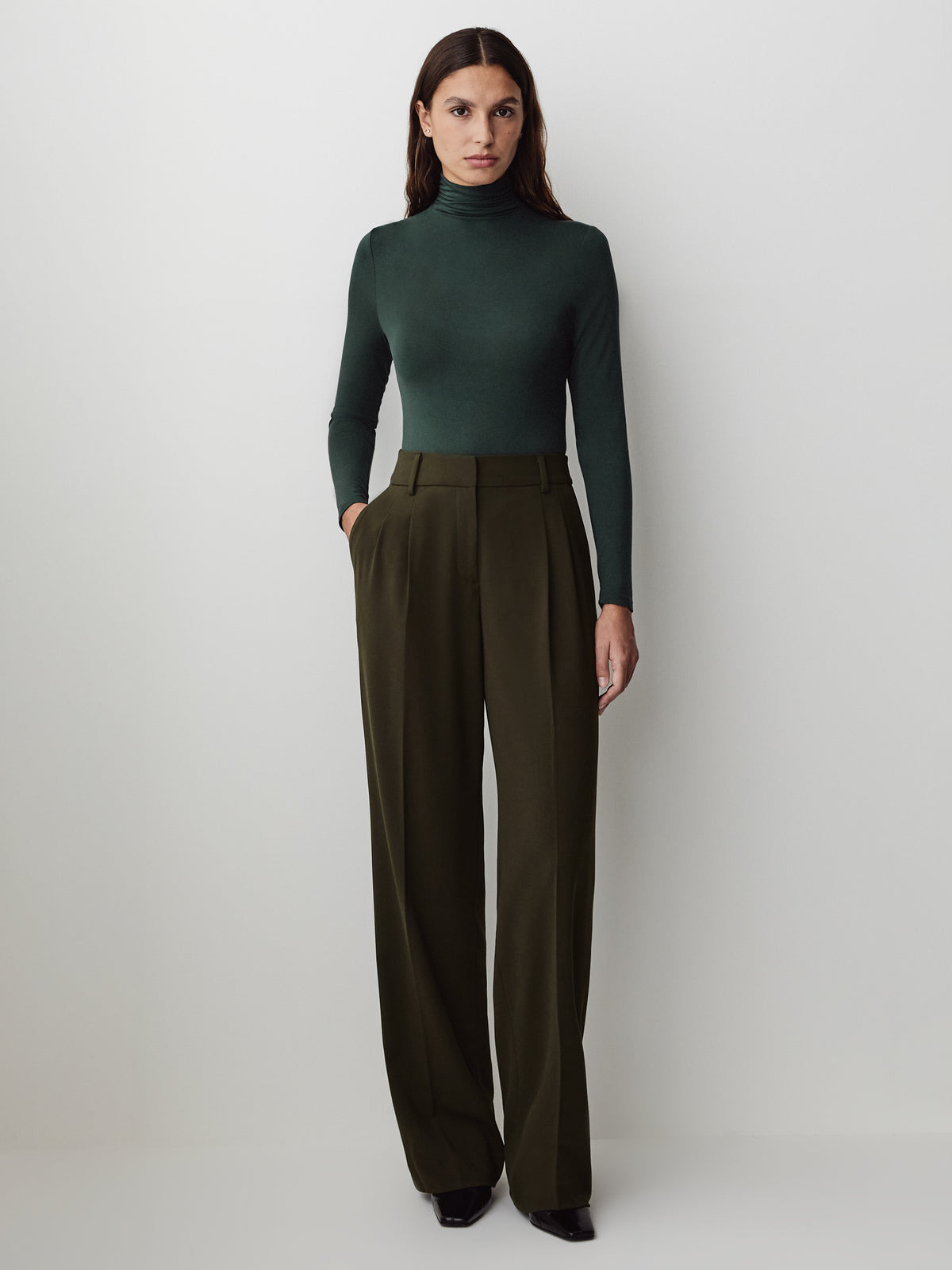 High-Rise Wide-Leg Pant
