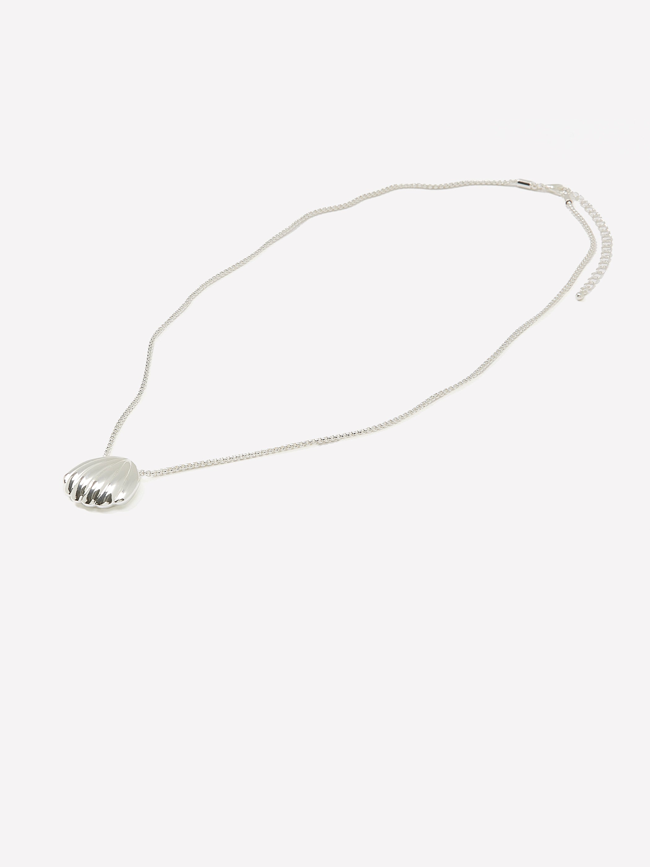 Long Necklace with Shell Pendant