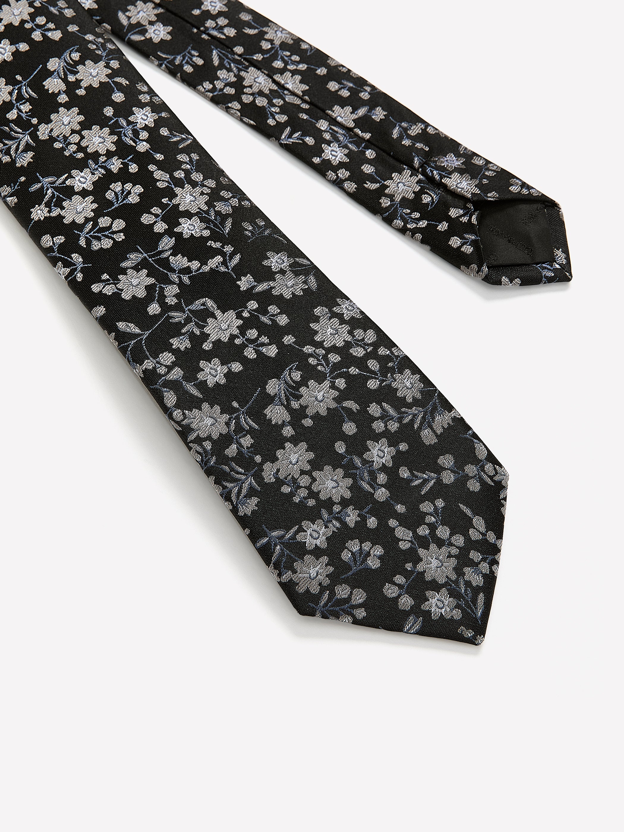 Black Skinny Tie with Floral Pattern