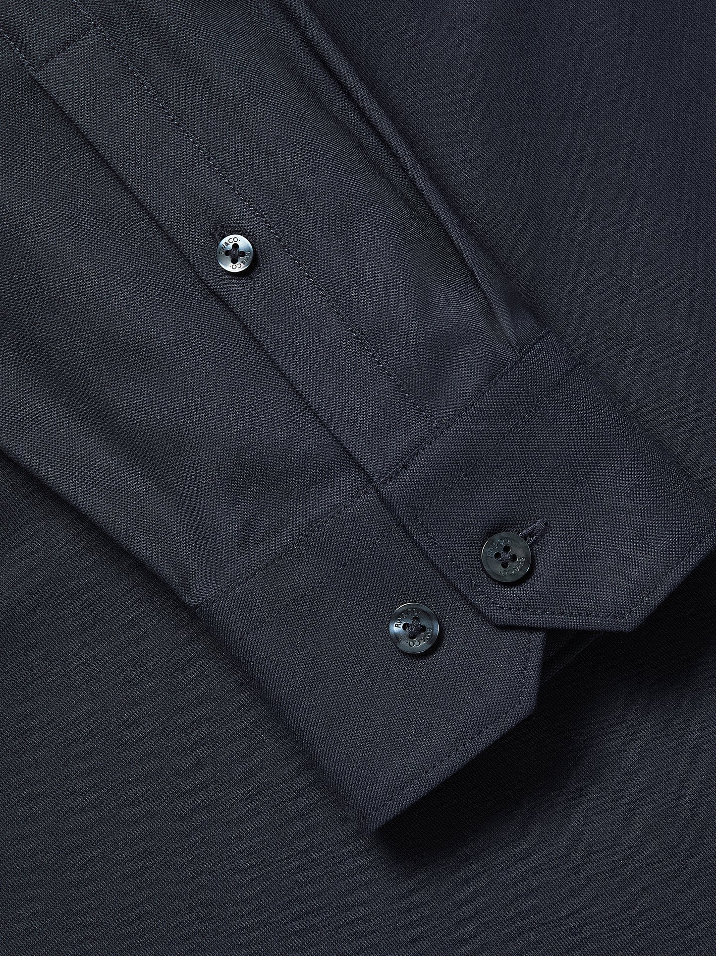 Slim Fit Knit-Like Dress Shirt