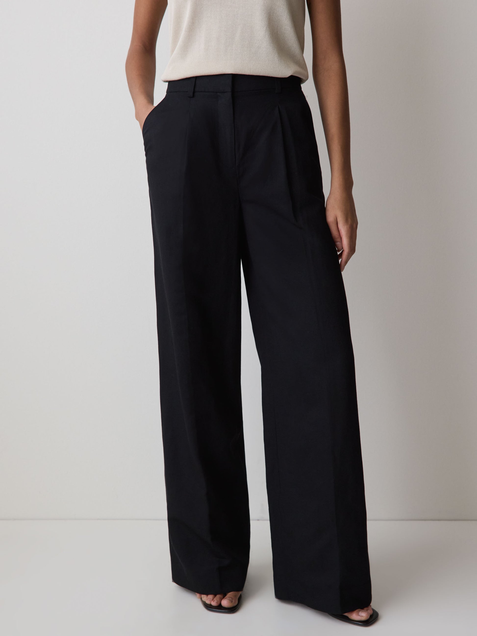 Woven Wide Leg High Rise Pant Linen Viscose Blend