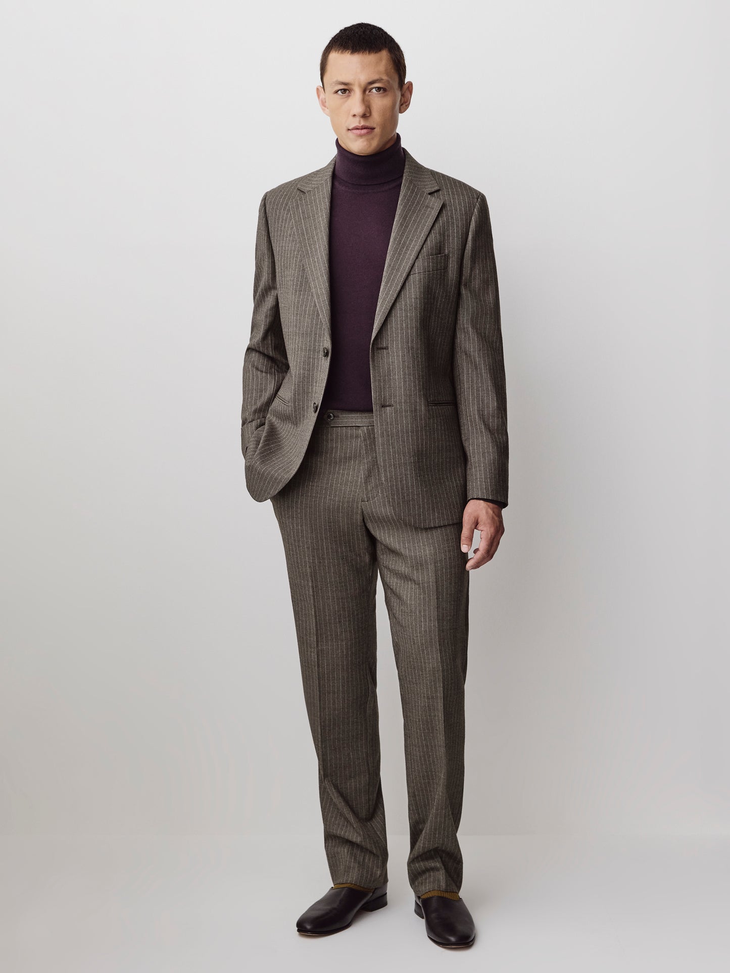 Men's Tailored Wool Blend Pinstripe Blazer